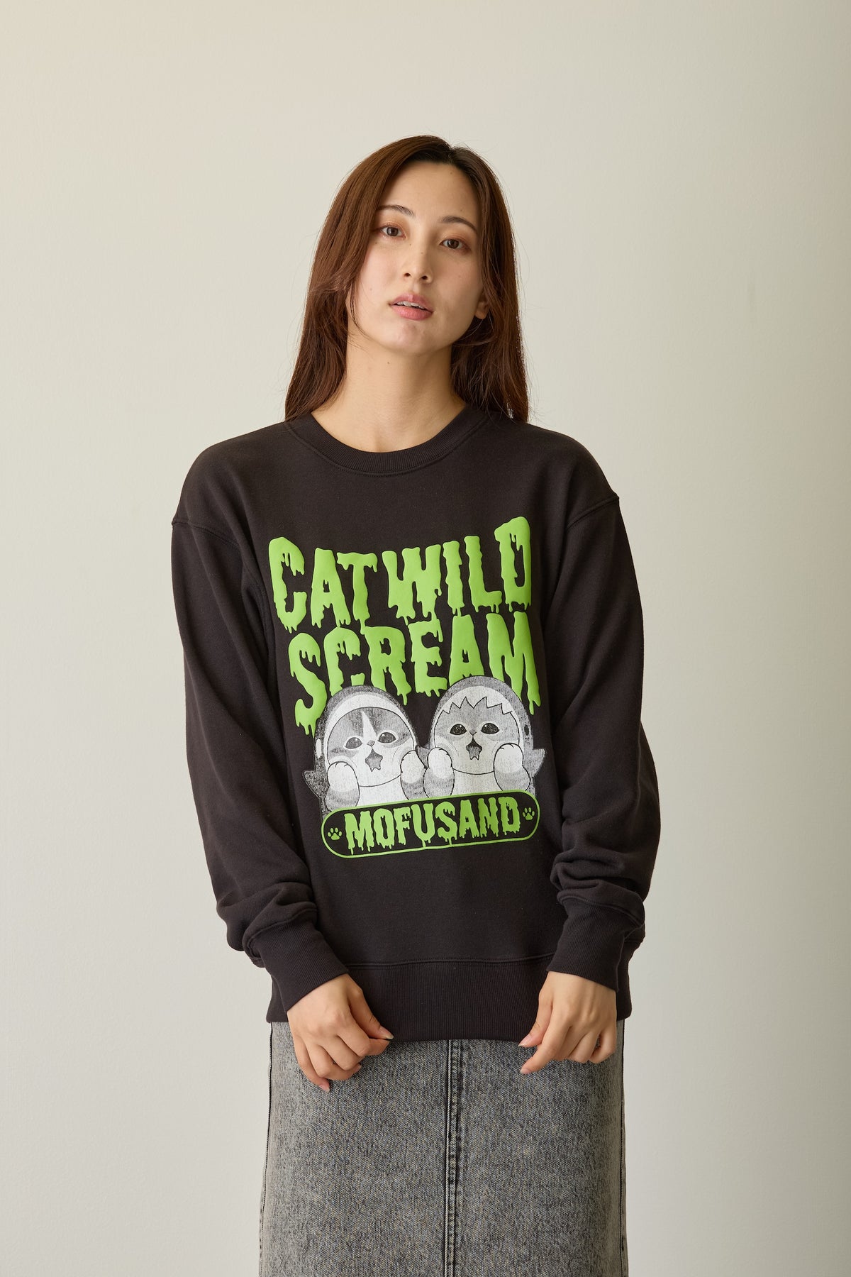 mofusand スウェットシャツ CAT WILD SCREAM ブラック