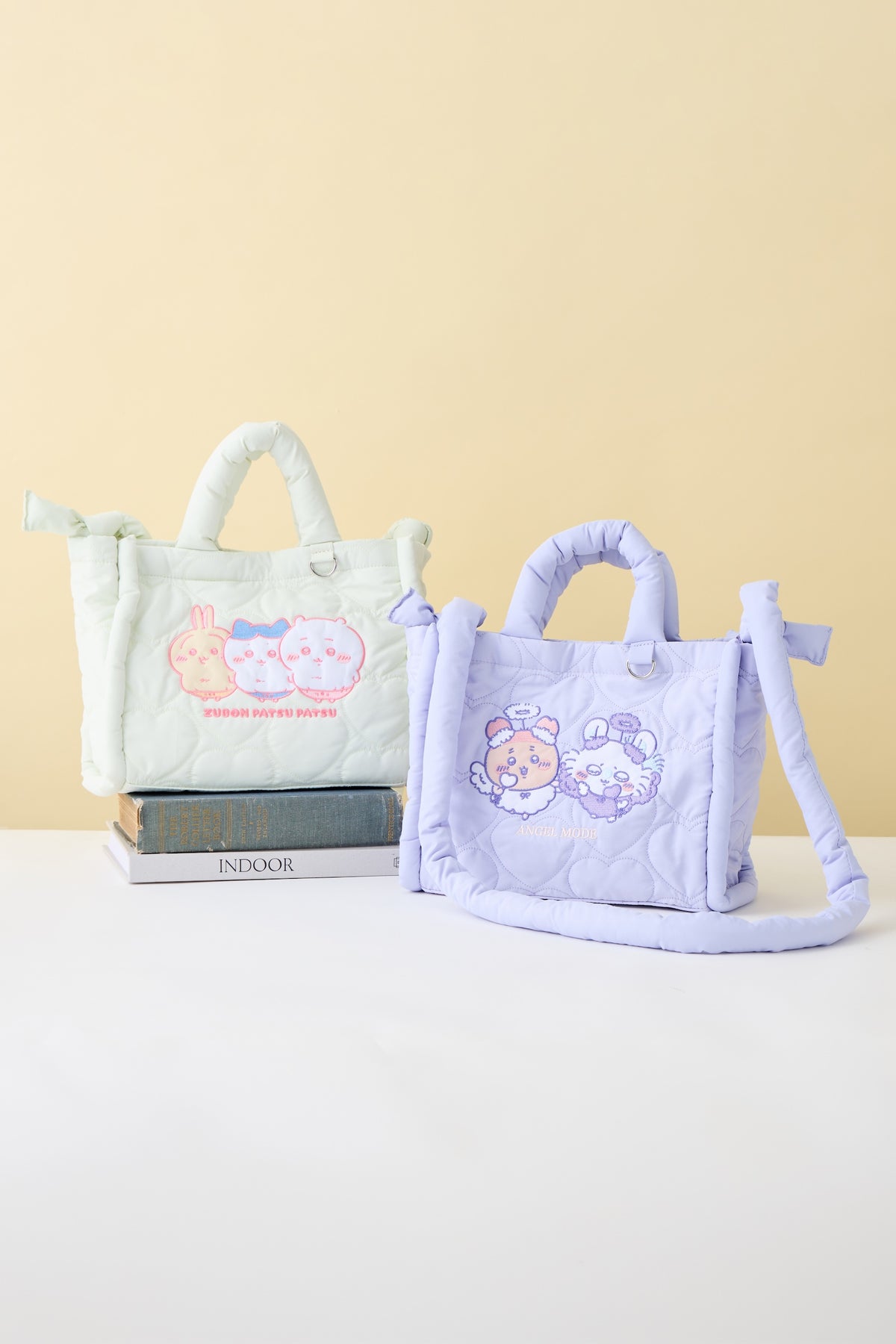 ちいかわ パフィーショルダーバッグ ズボンパツパツ クリーム ONE