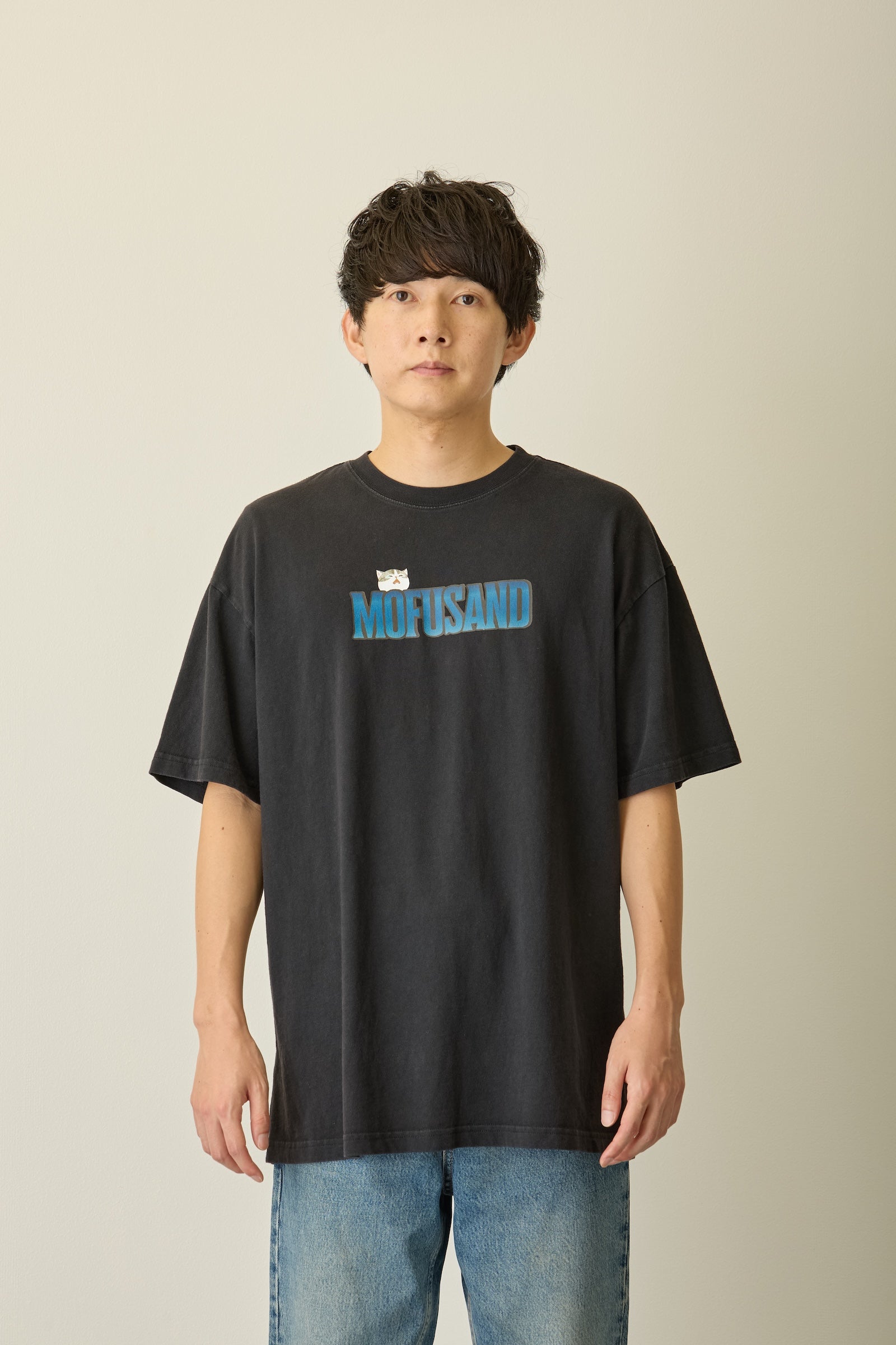 【先行販売】mofusand Tシャツ ホラーサメにゃん ブラック