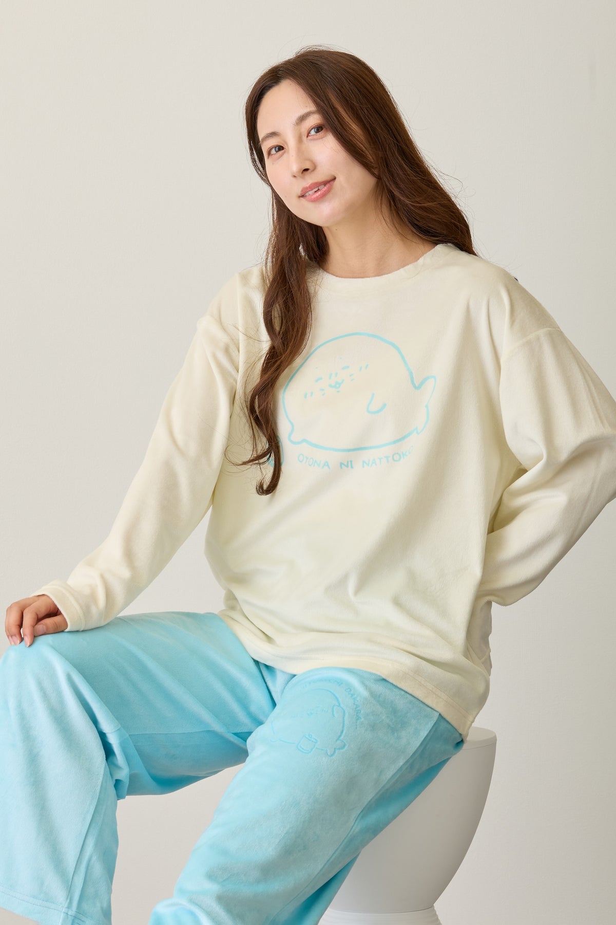 ナガノキャラクターズ ルームウェアセットアップ OTONA NI NATTOKO オフホワイト