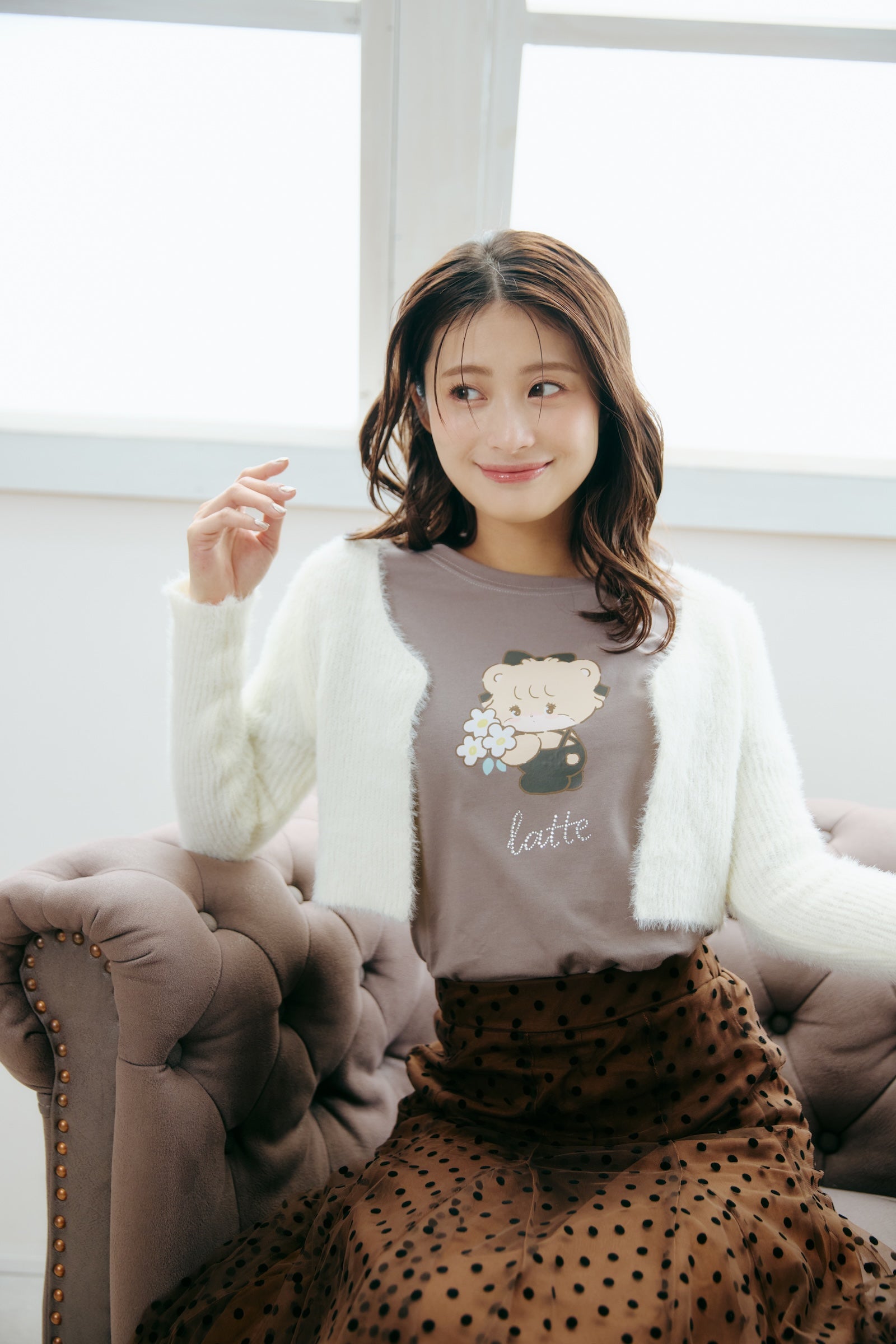 【2BUY10%OFF対象商品】Lil ala mode Tシャツ ラテ グレー