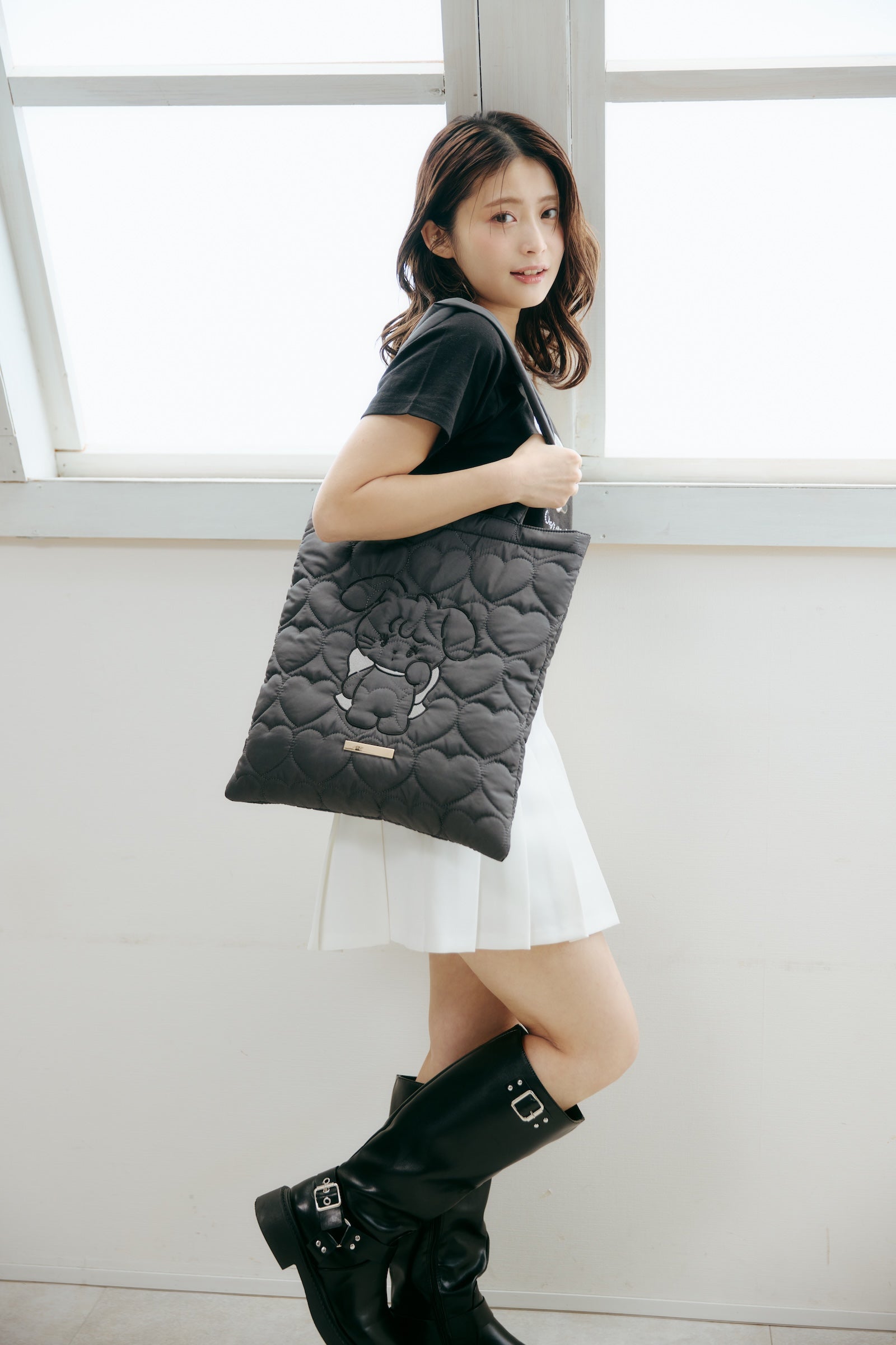 【2BUY10%OFF対象商品】Lil ala mode ハートキルティングトートバッグ キャミー ブラック ONE