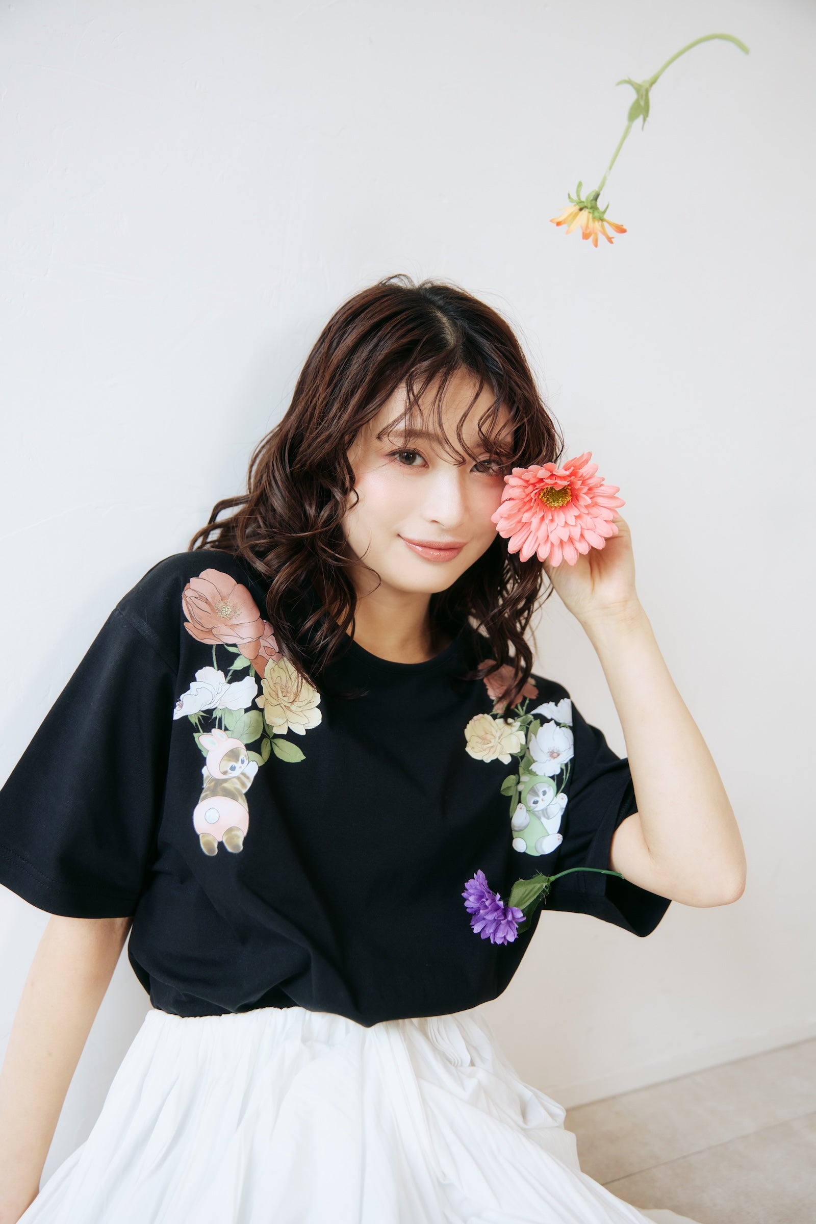 【2BUY10%OFF対象商品】mofusand×日比谷花壇 Tシャツ レイフローラ ブラック