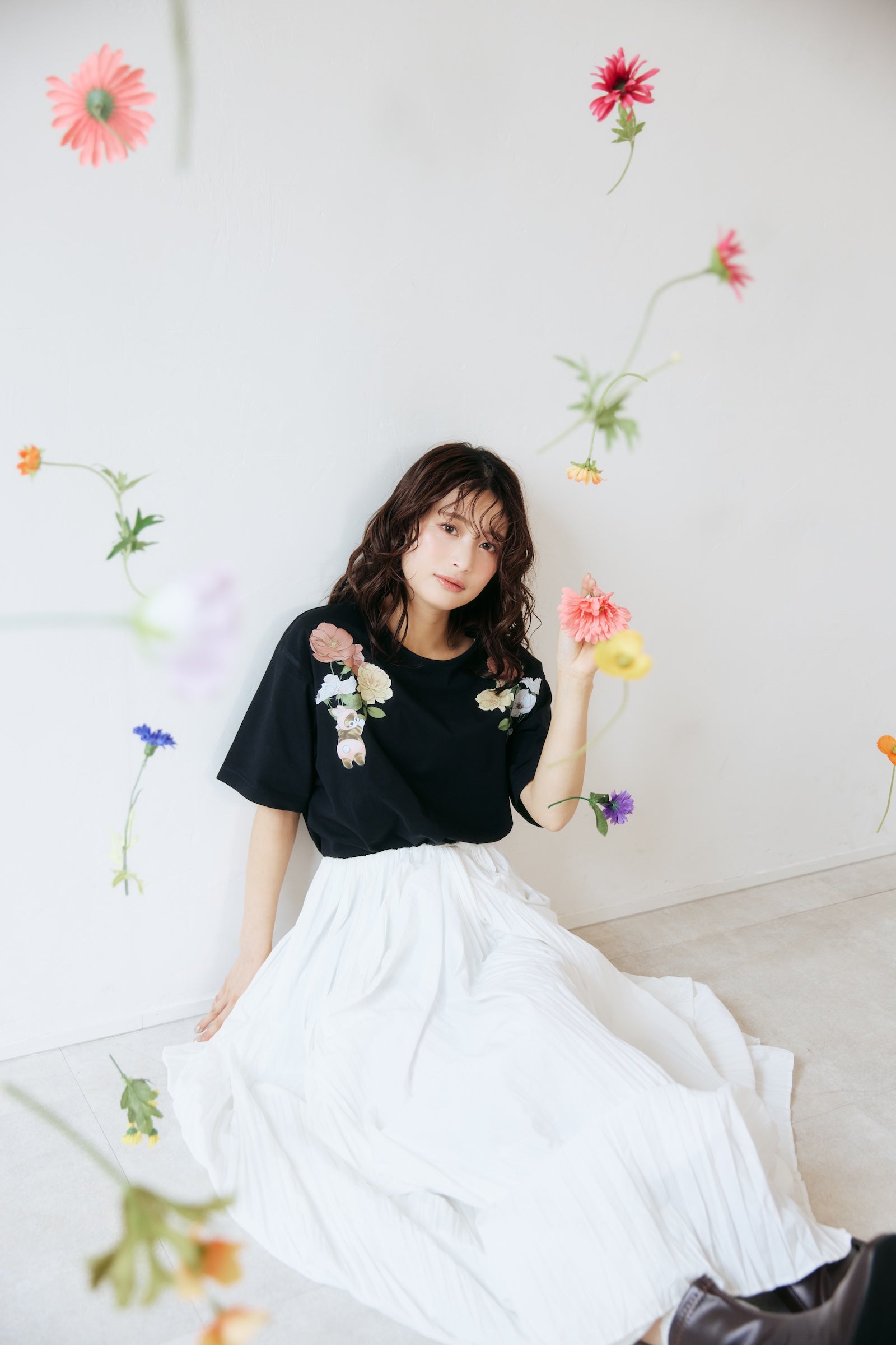 【2BUY10%OFF対象商品】mofusand×日比谷花壇 Tシャツ レイフローラ ブラック