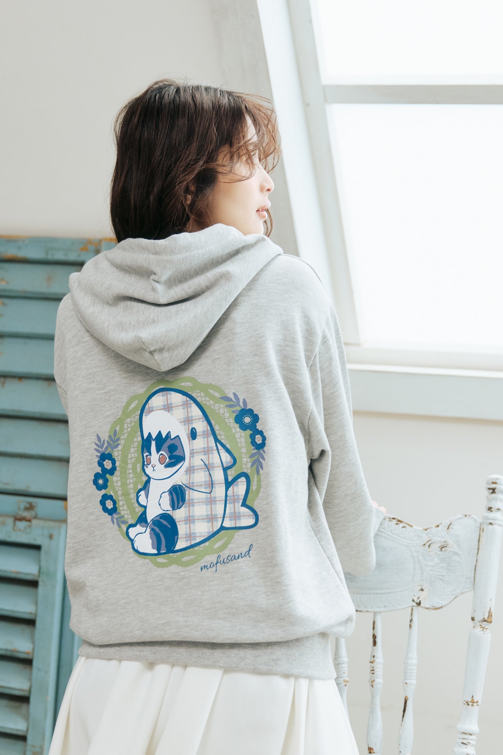 【2BUY10%OFF対象商品】mofusand ZIPパーカー カントリーチェック サメにゃん グレー