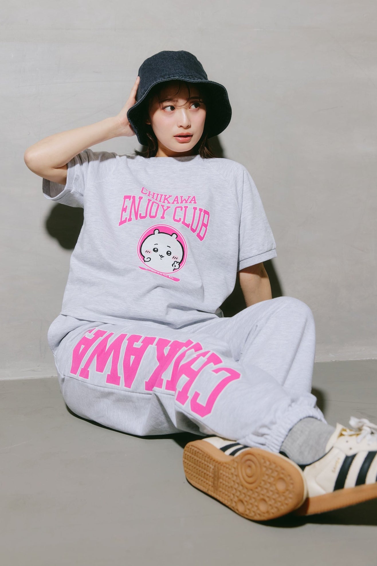 【2BUY10%OFF対象商品】ちいかわ スウェットパンツ ピース ちいかわ 杢グレー