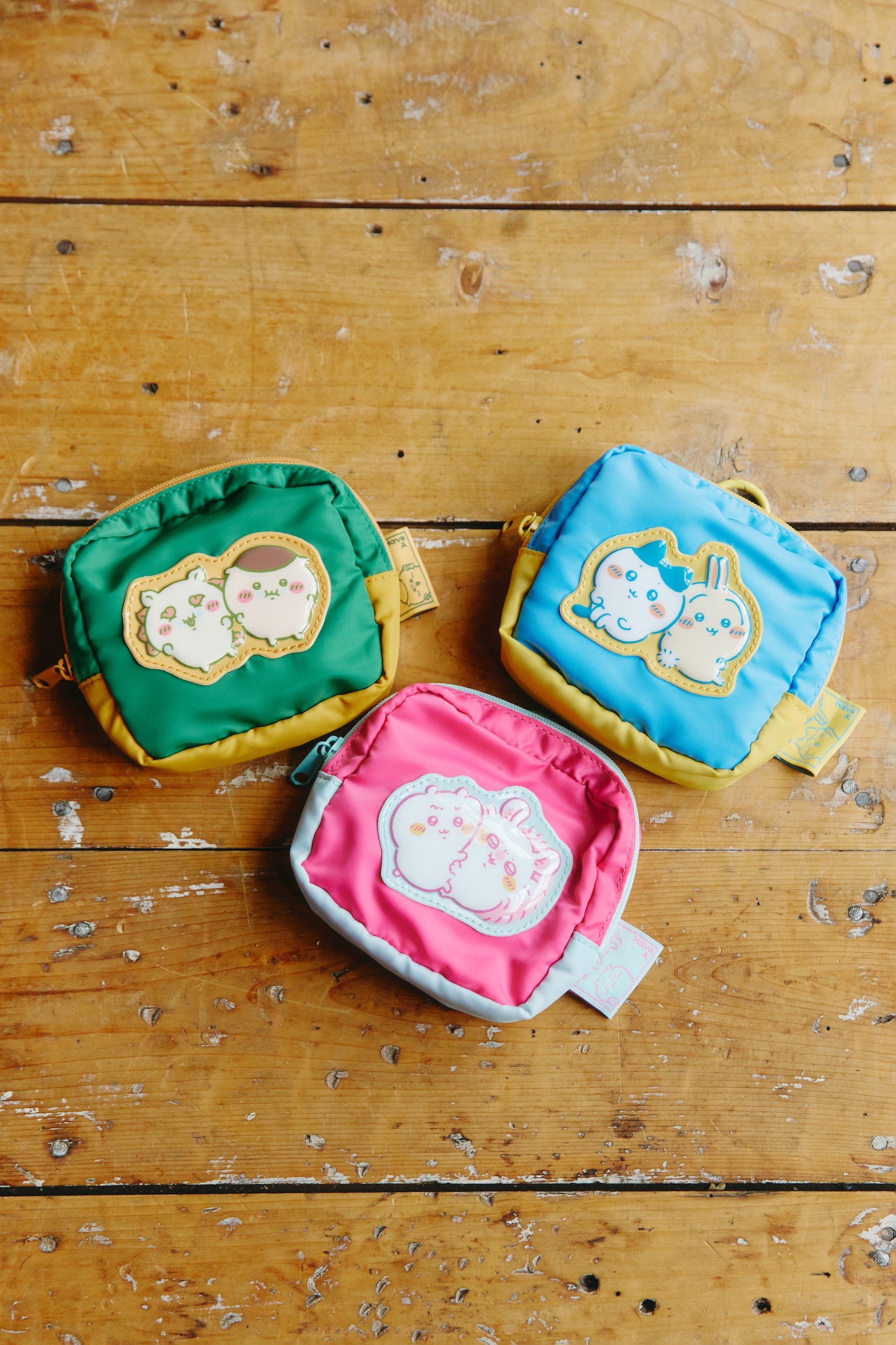 ちいかわ ぷっくりアップリケポーチ ちいかわ&モモンガ ピンク ONE