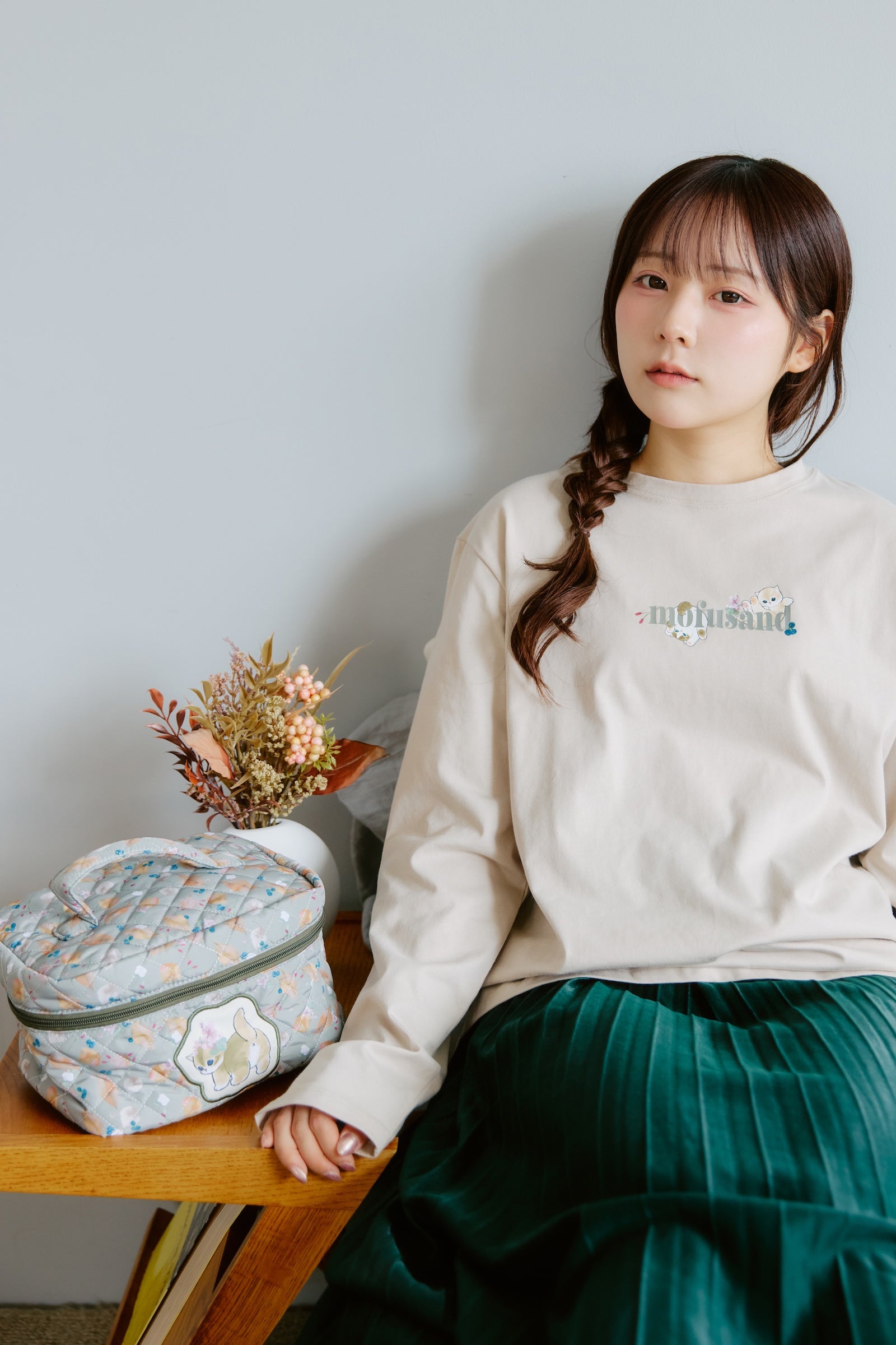 mofusand×日比谷花壇 バニティポーチ リーフ柄 オリーブ ONE