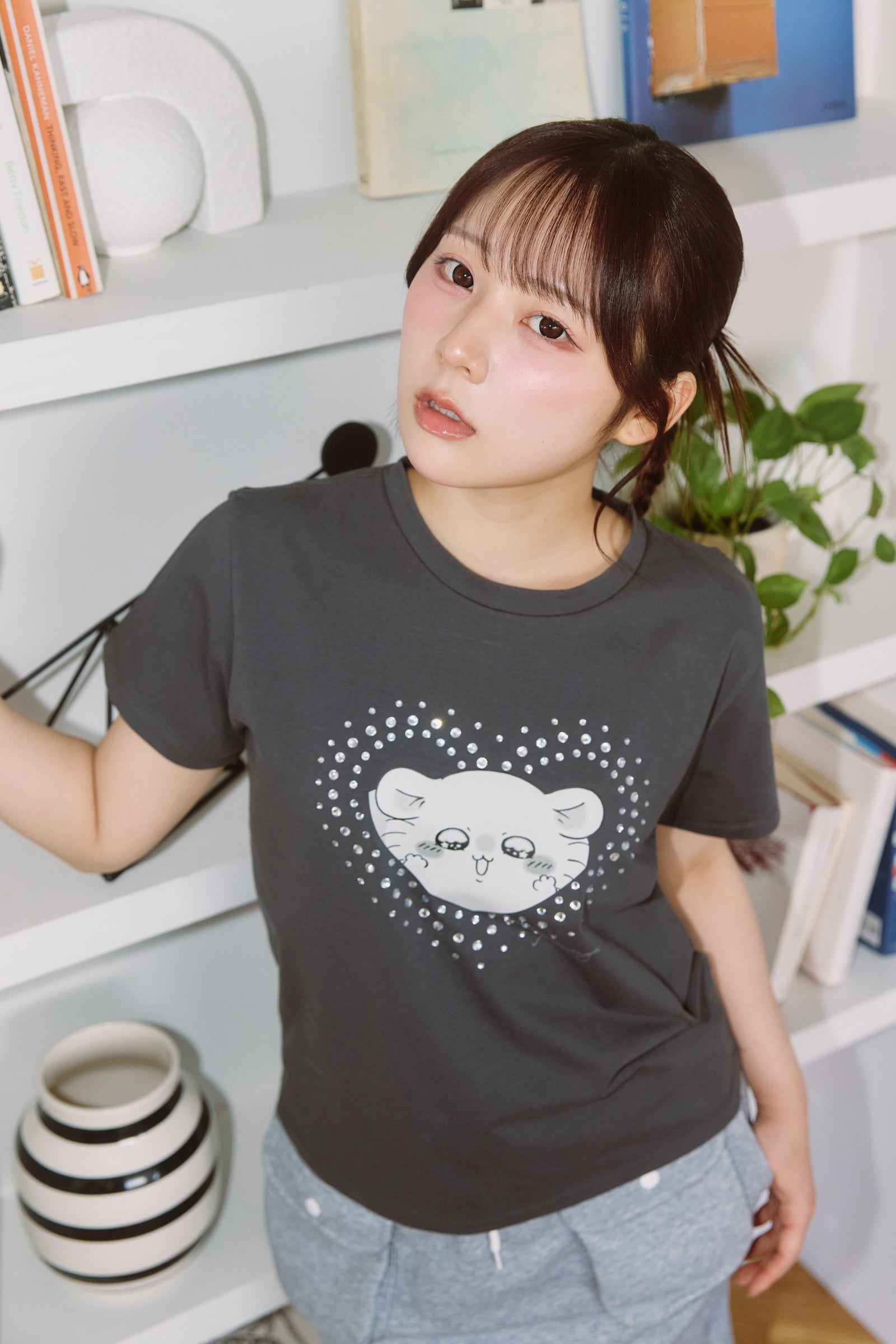 ちいかわ ラインストーンTシャツ DECO(モモンガ) スミクロ