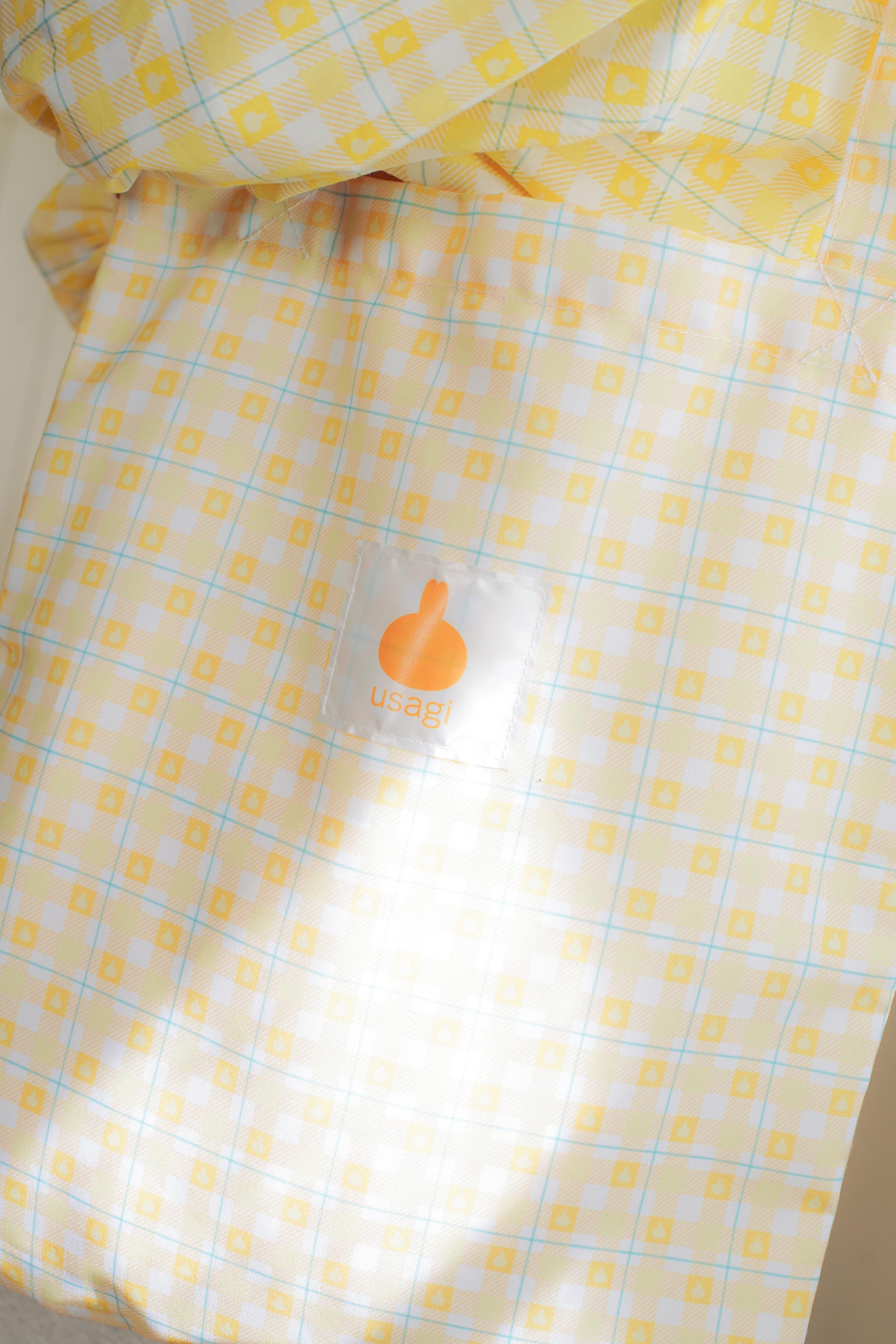 ちいかわ チェックシリーズ トートバッグ(チャーム付き) うさぎ イエロー