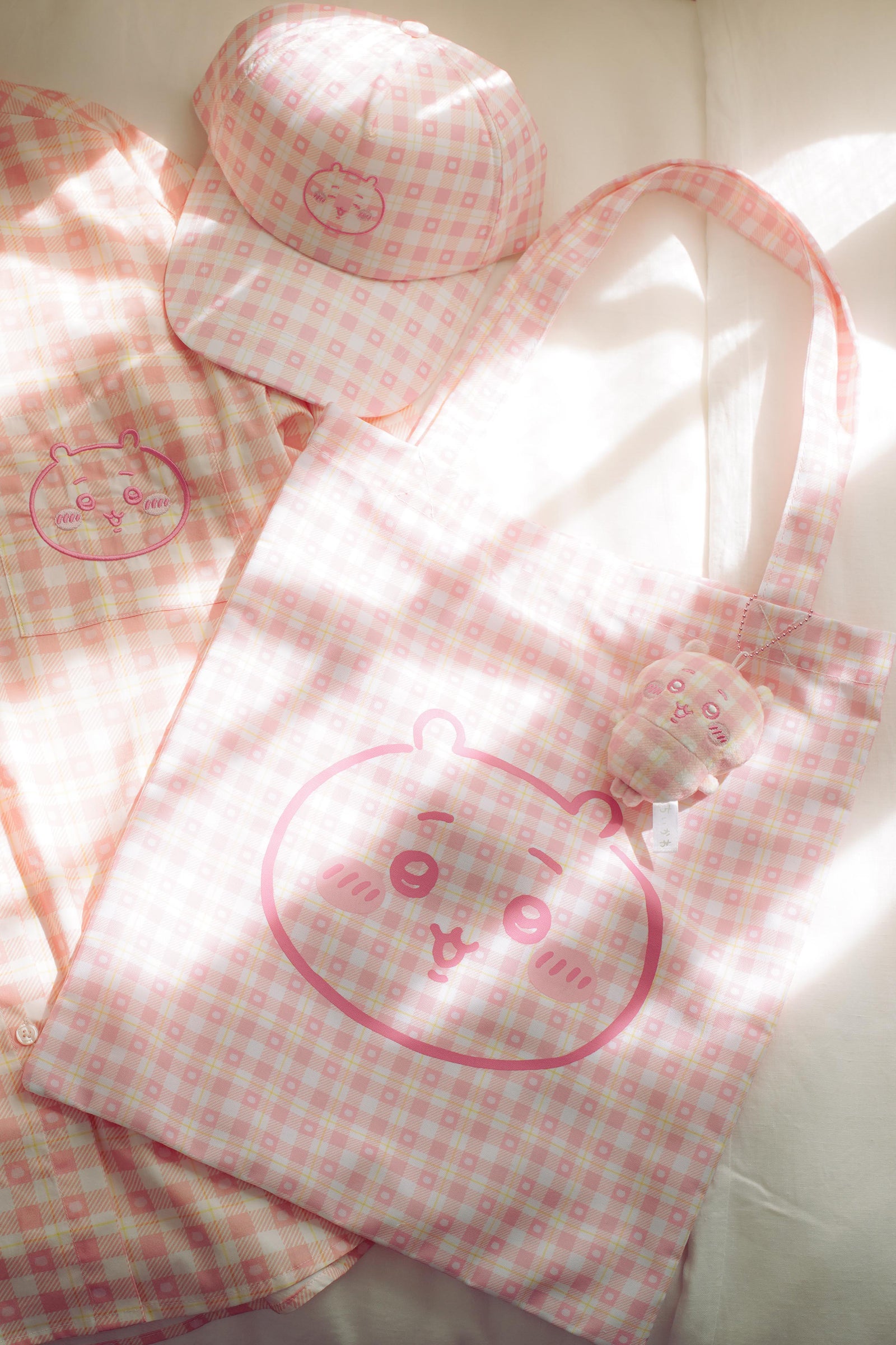 ちいかわ チェックシリーズ トートバッグ(チャーム付き) ちいかわ ピンク