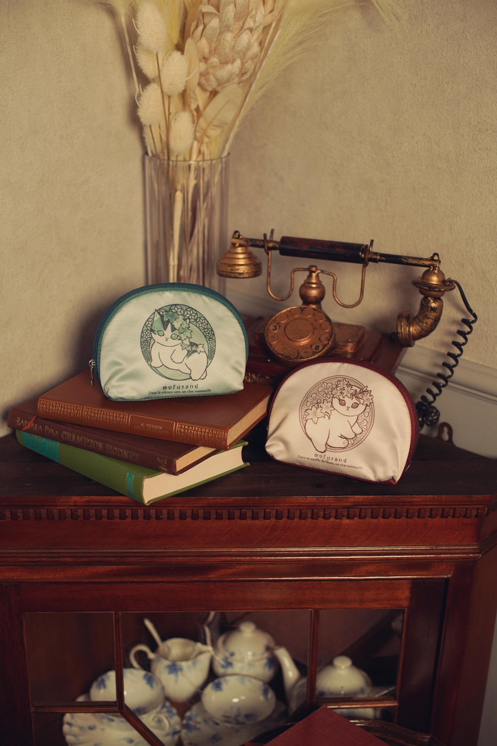 【2BUY10%OFF対象商品】mofusand ポーチ アールヌーヴォー風 アイビー セージグリーン