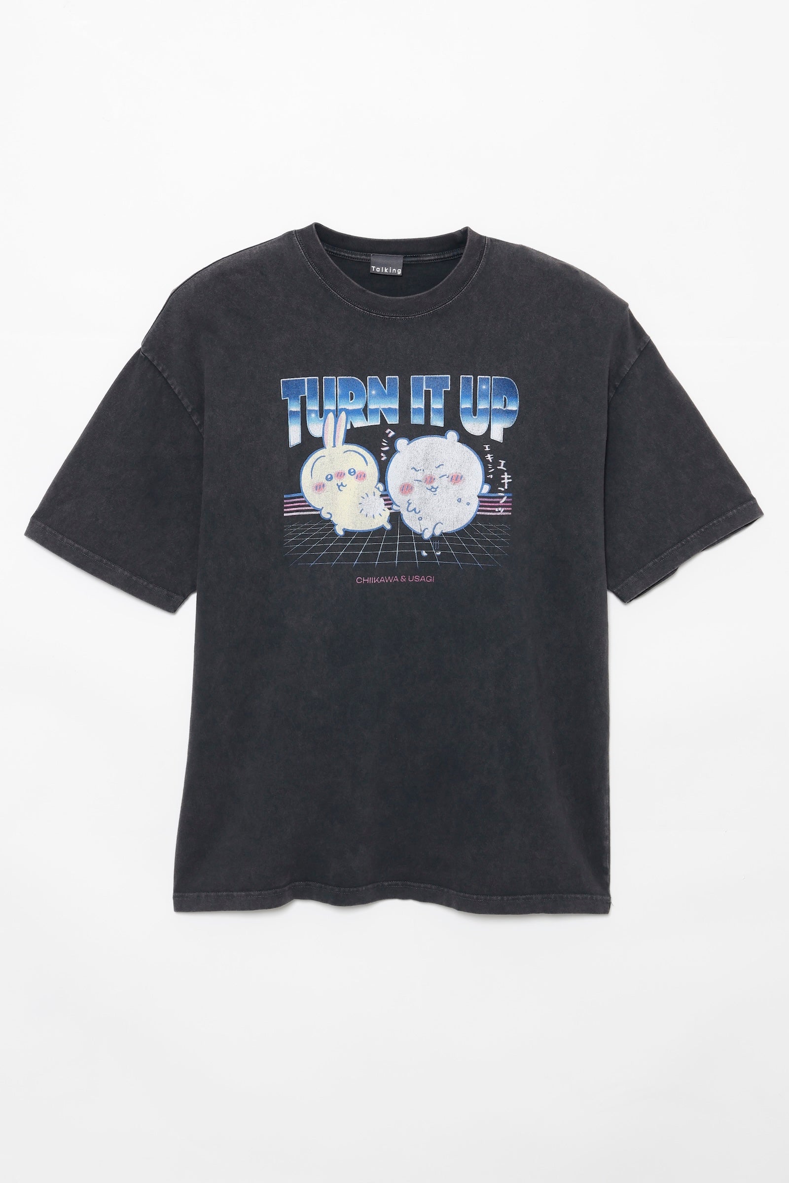 【7月中旬以降お届け】ちいかわ Tシャツ TURN IT UP スミ