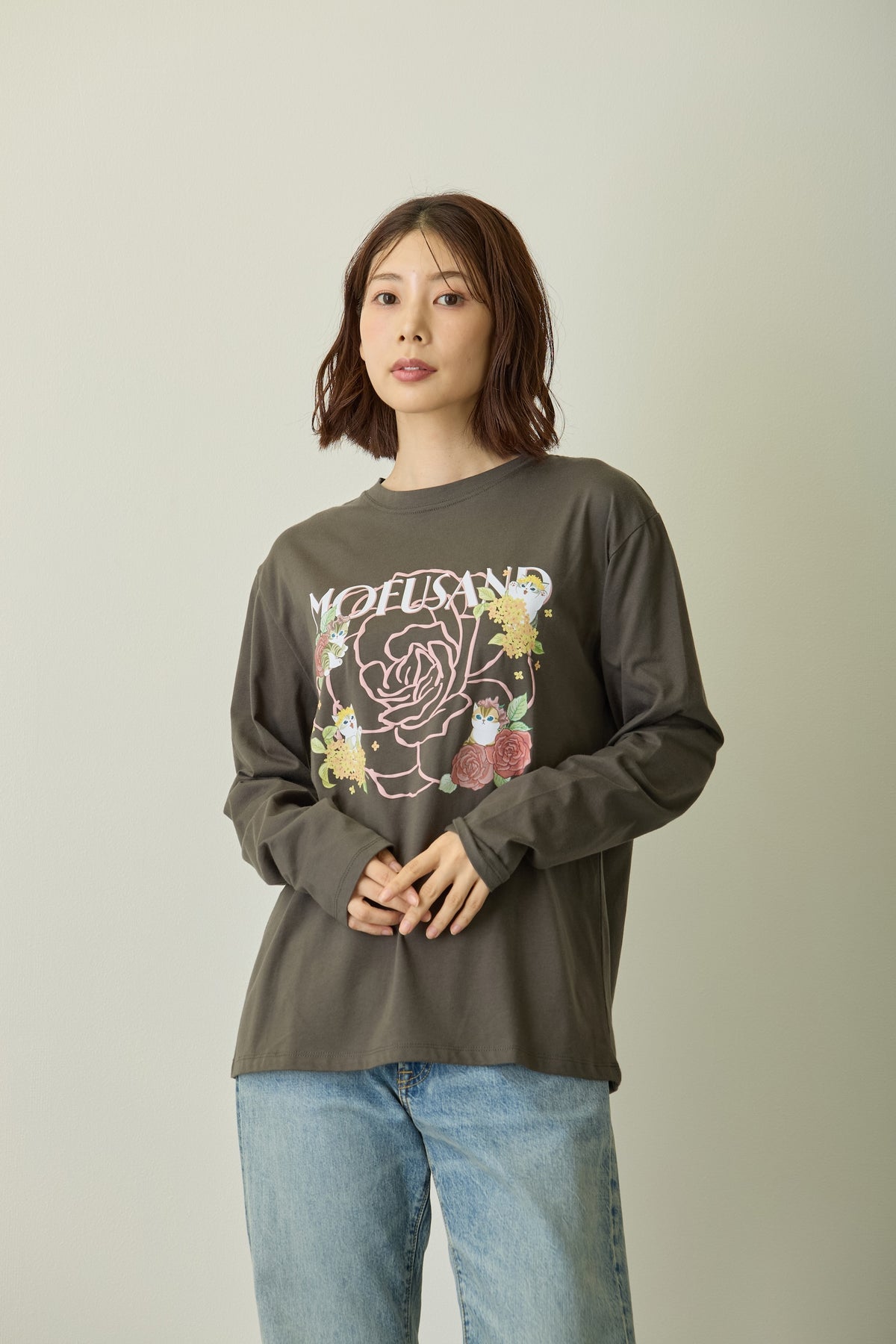 mofusand×日比谷花壇 長袖Tシャツ バラ柄 スミクロ