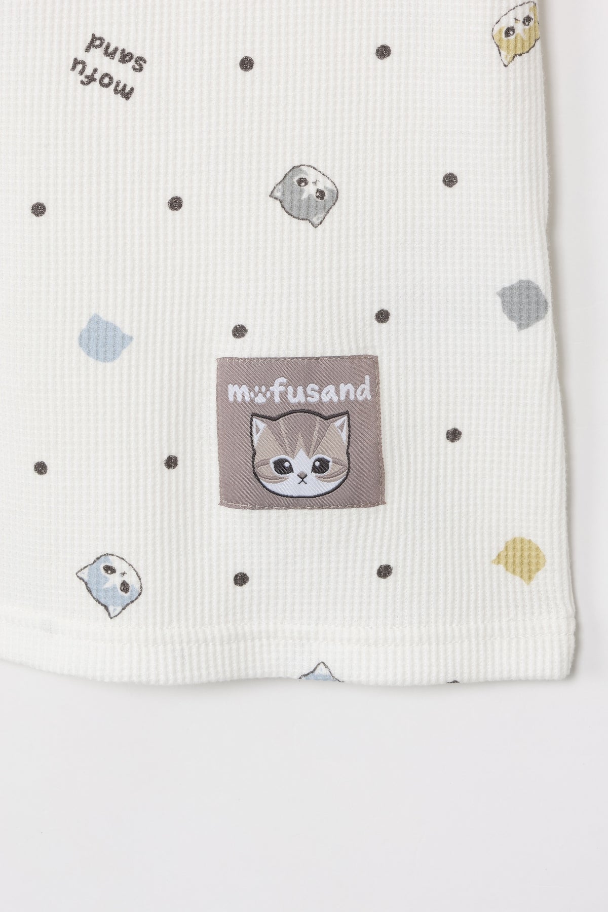 mofusand ワッフル長袖Tシャツ ドット柄 ホワイト