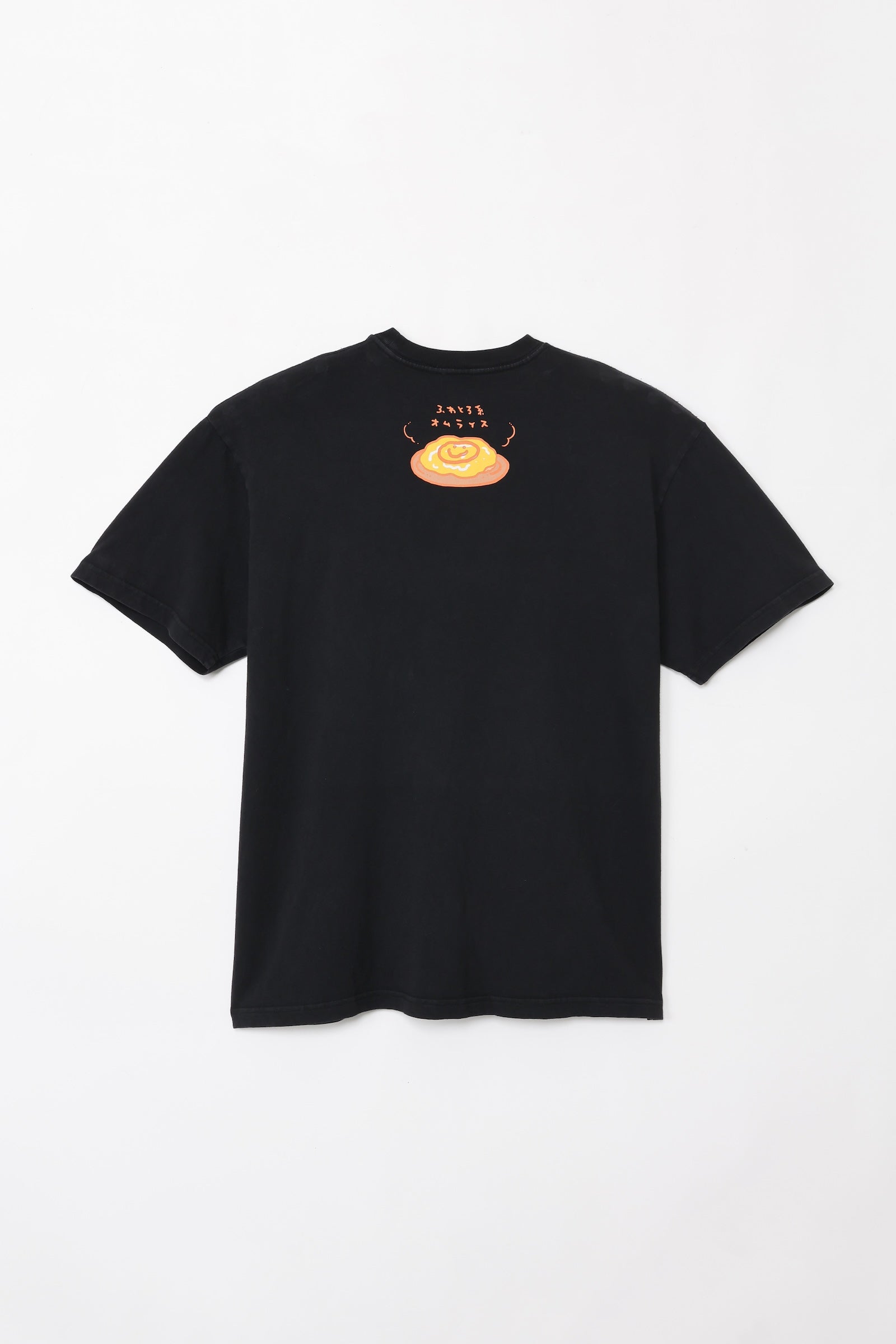 【先行販売】ちいかわ 発泡プリントTシャツ OPERATION:OMURICE ブラック