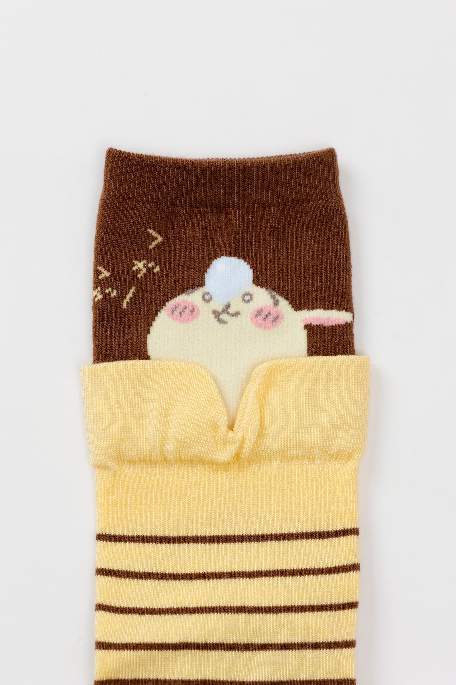 ちいかわ レイヤード風ソックス うさぎ イエロー 22-24cm