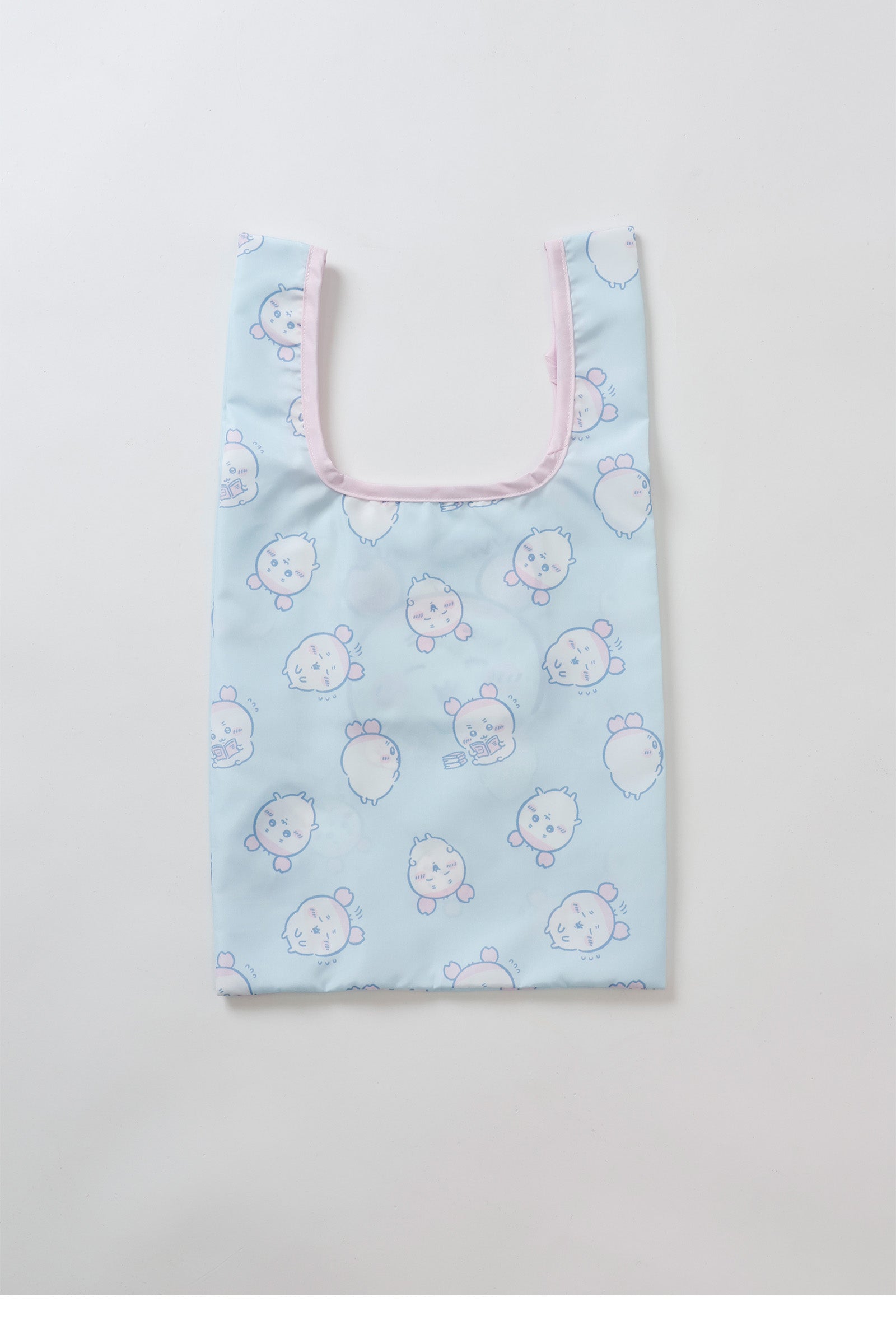 【2BUY10%OFF対象商品】ちいかわ エコバッグ 古本屋総柄 ペールブルー