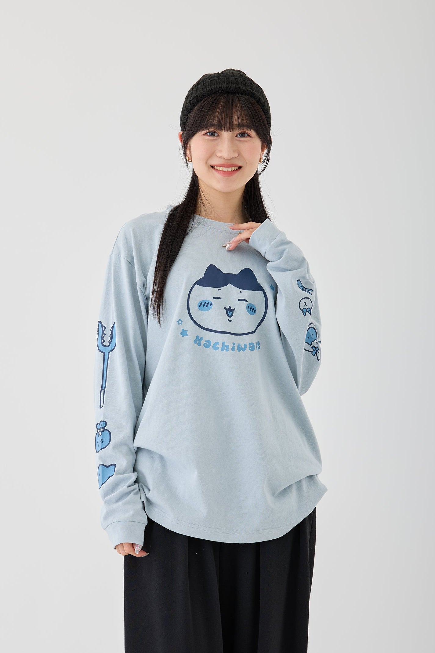ちいかわ L/STシャツ ハチワレ アシッドブルー