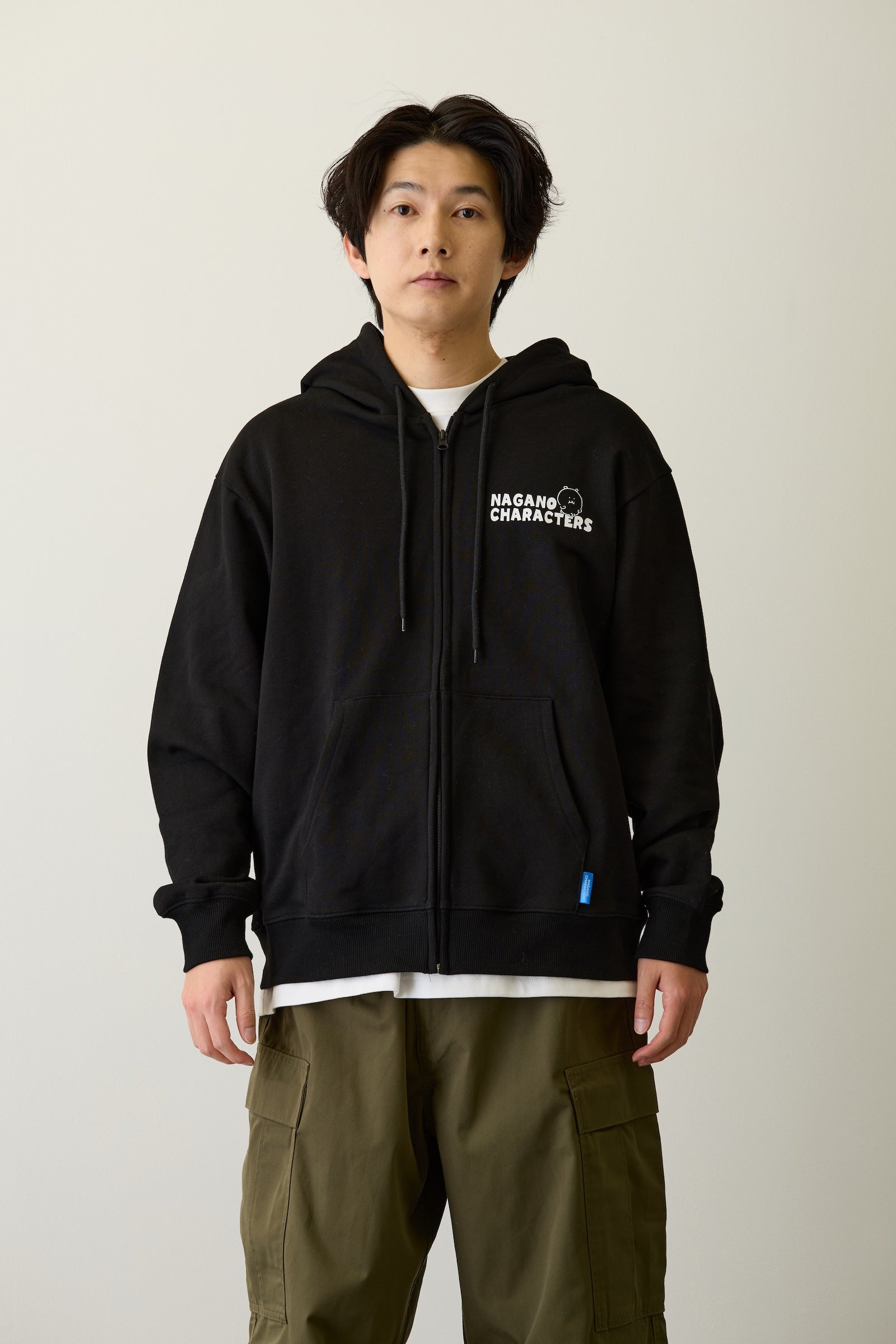 【2BUY10%OFF対象商品】ナガノキャラクターズ ZIPパーカー 集合 ブラック
