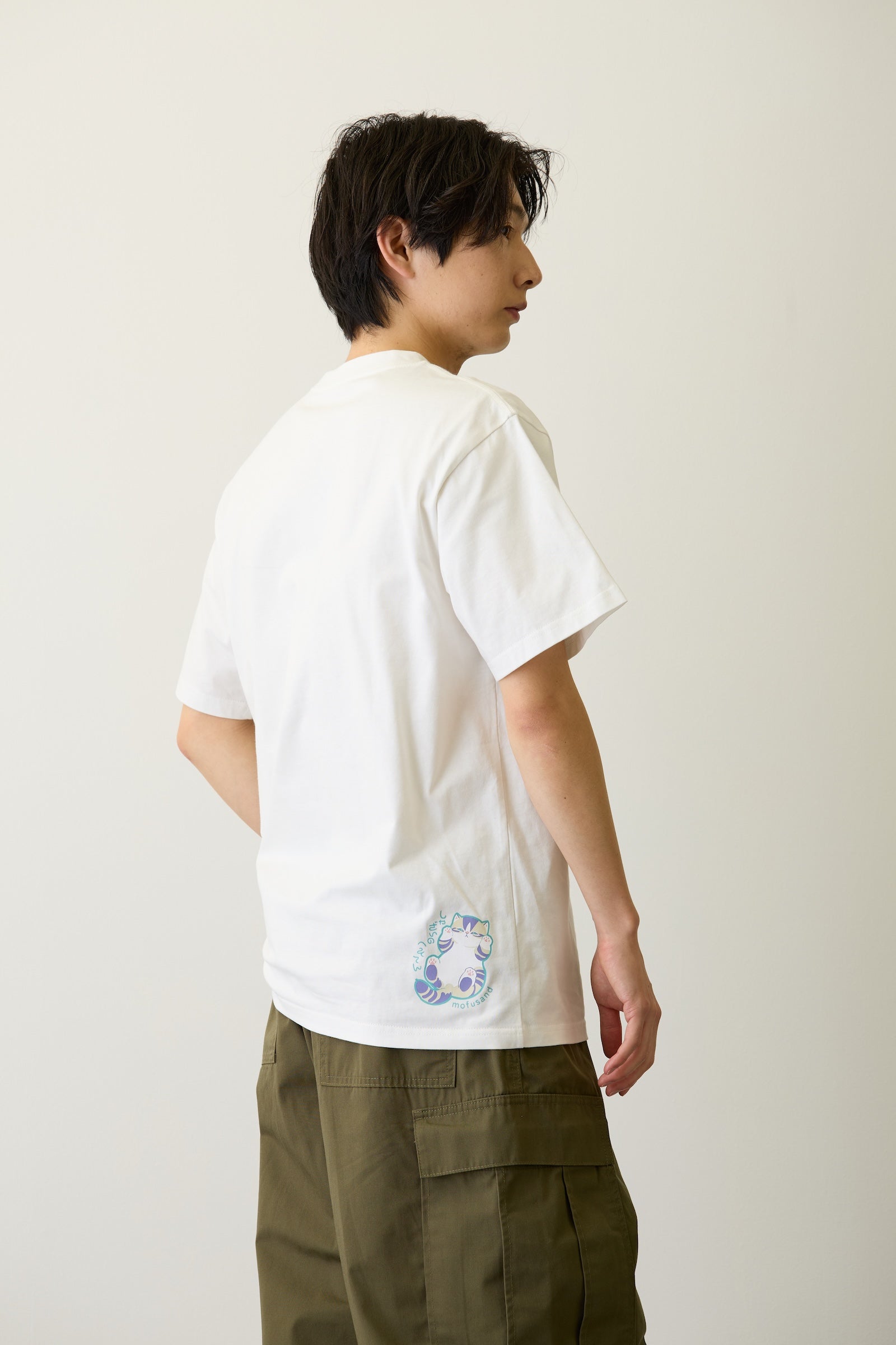 【2BUY10%OFF対象商品】mofusand Tシャツ なにもわるくにゃい 洗濯物だいすきにゃん ホワイト