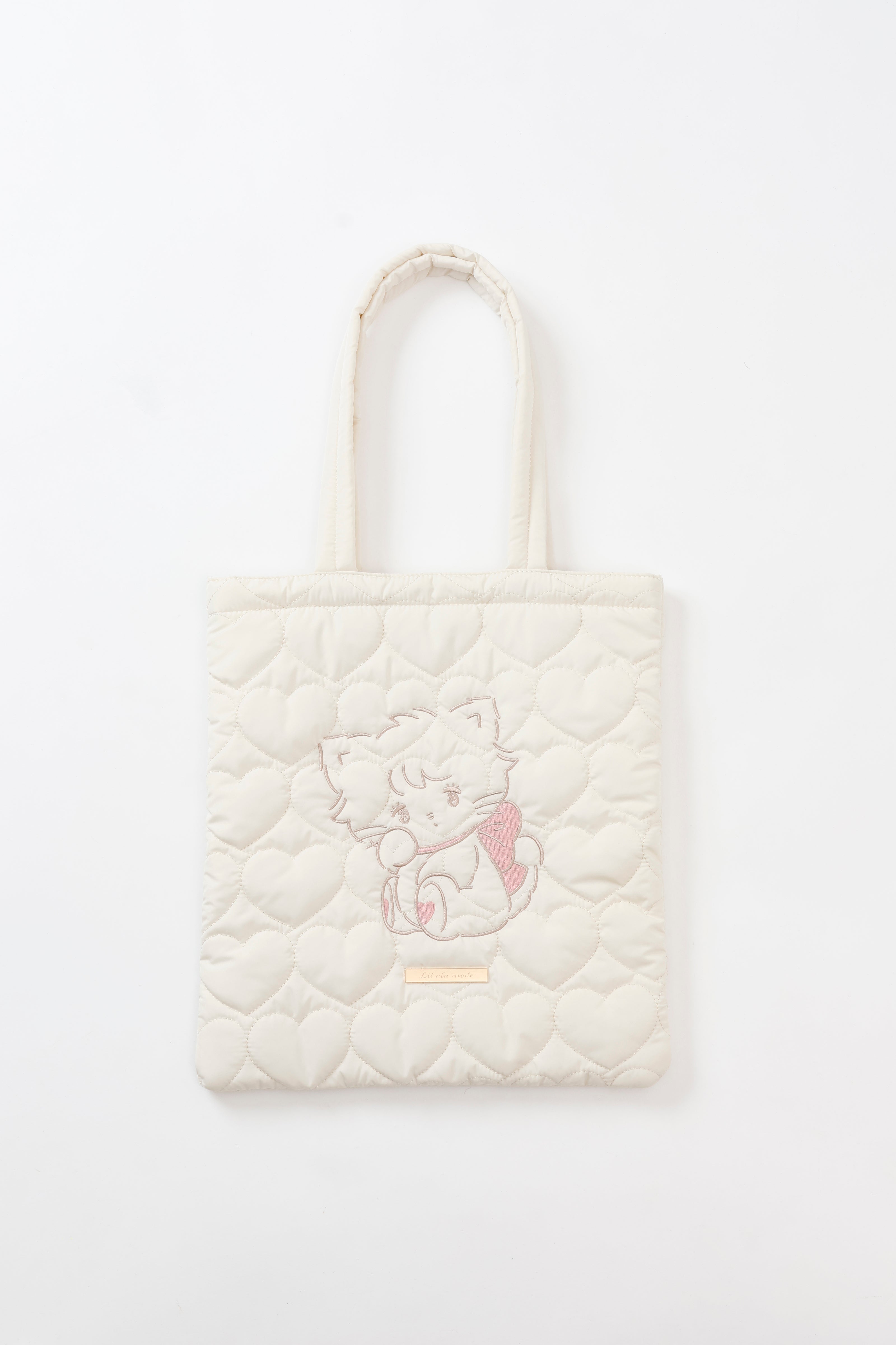 【2BUY10%OFF対象商品】Lil ala mode ハートキルティングトートバッグ ムース ホワイト ONE