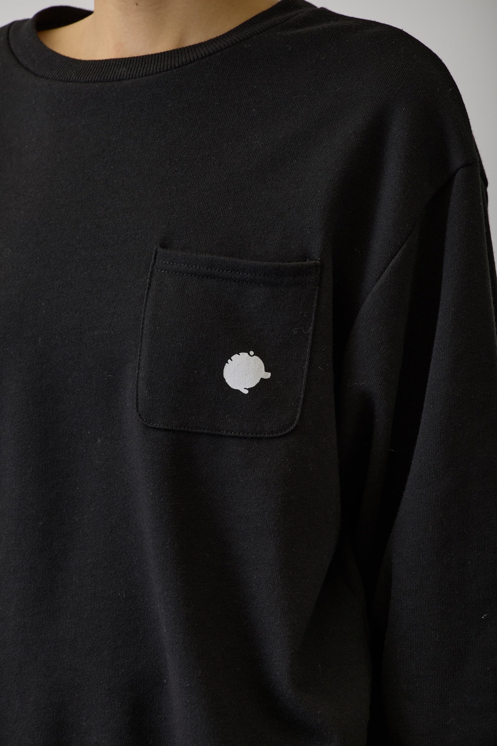 ナガノキャラクターズ スウェット 吸い込まれるくま ブラック