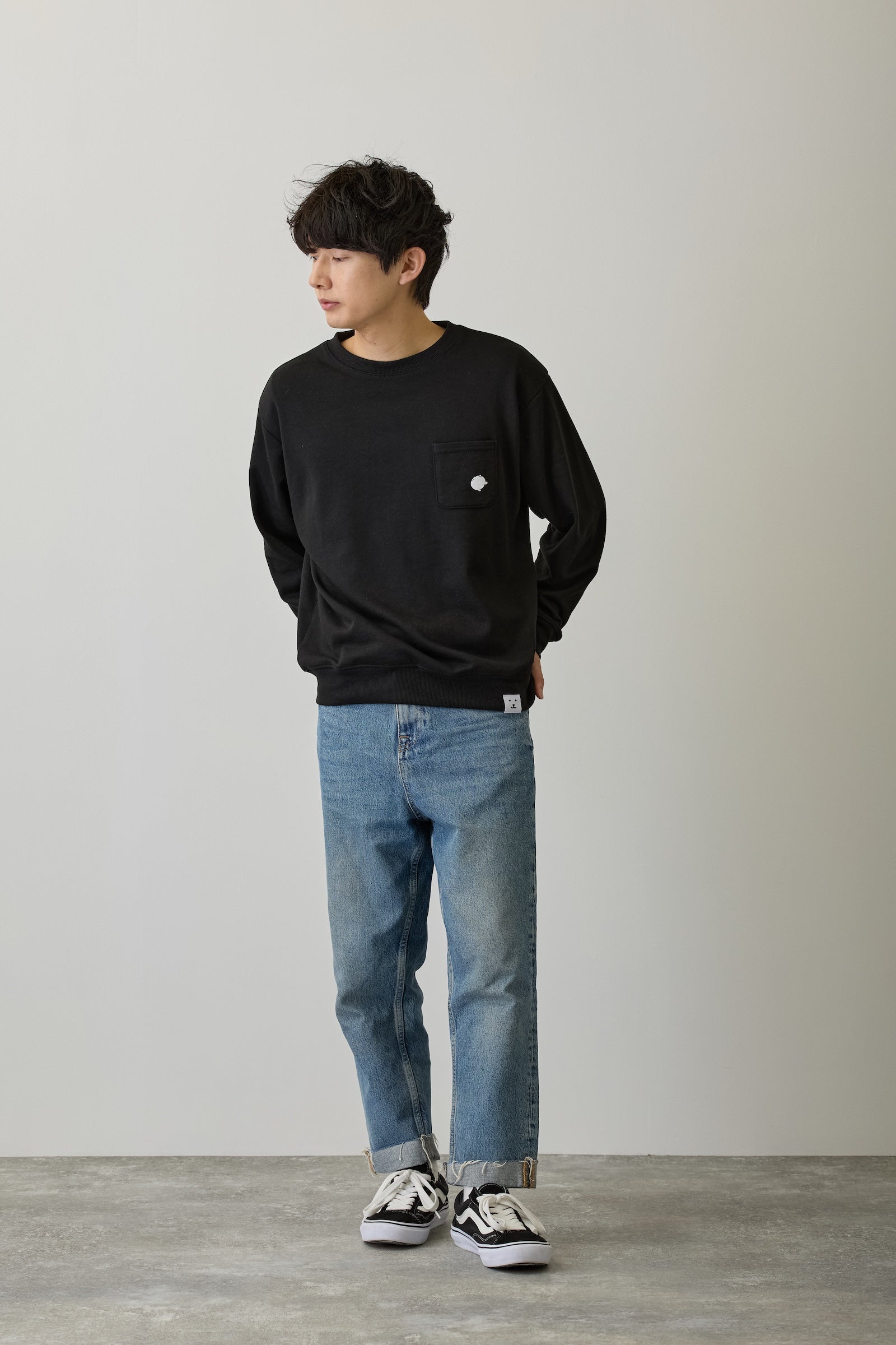 ナガノキャラクターズ スウェット 吸い込まれるくま ブラック