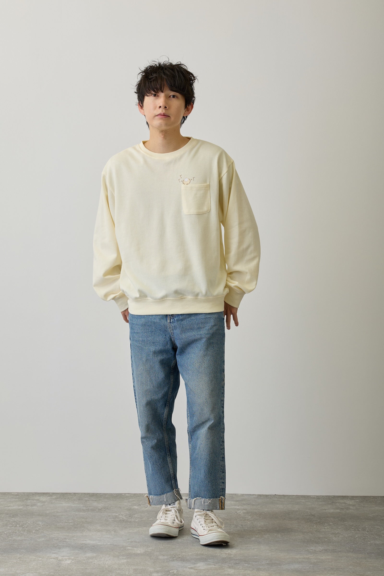 ちいかわ スウェット お守り拾うか クリーム