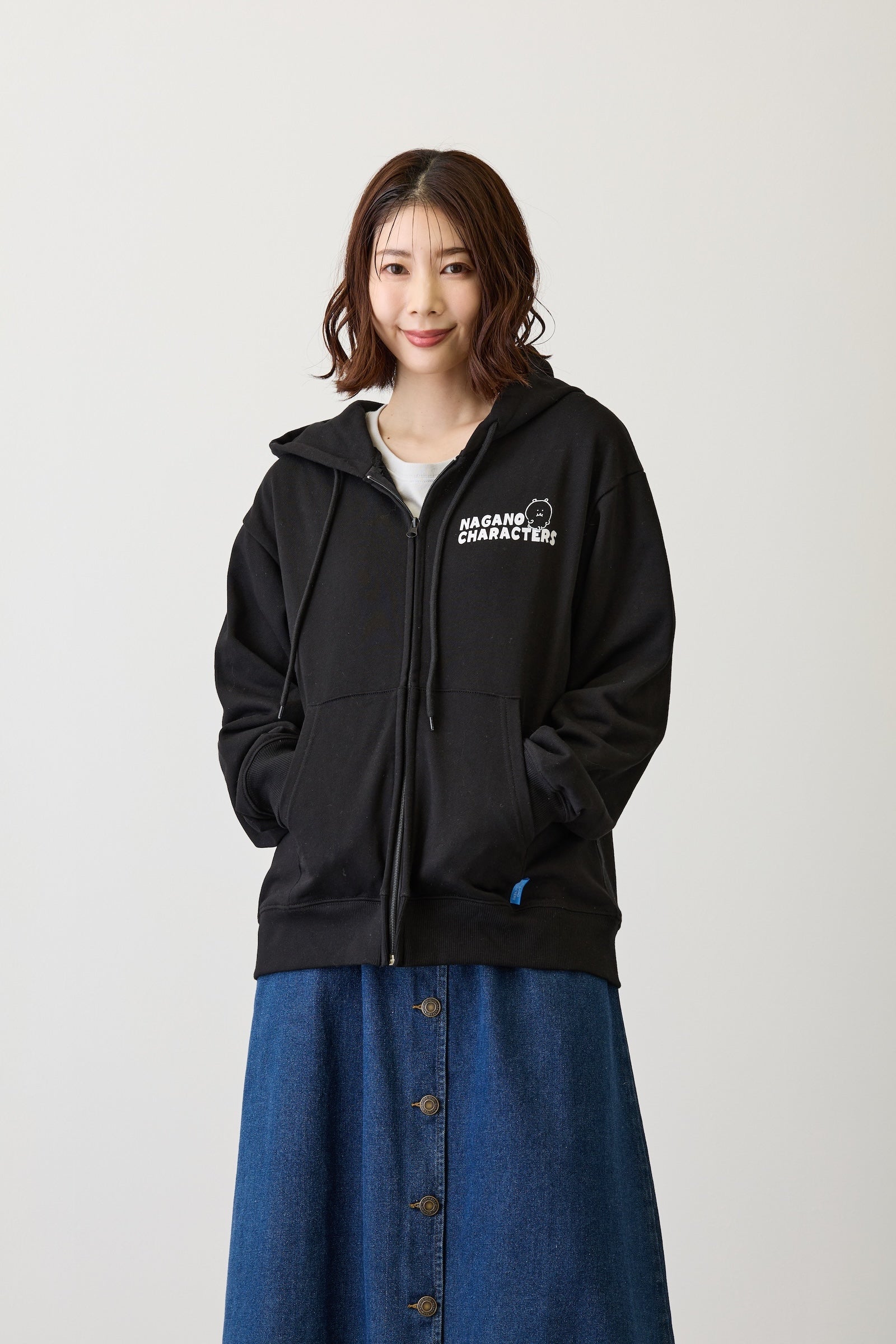 【2BUY10%OFF対象商品】ナガノキャラクターズ ZIPパーカー 集合 ブラック