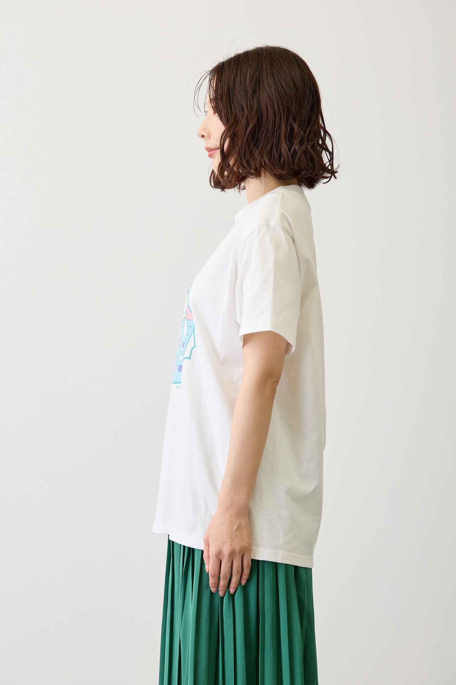 【2BUY10%OFF対象商品】mofusand Tシャツ なにもわるくにゃい 洗濯物だいすきにゃん ホワイト