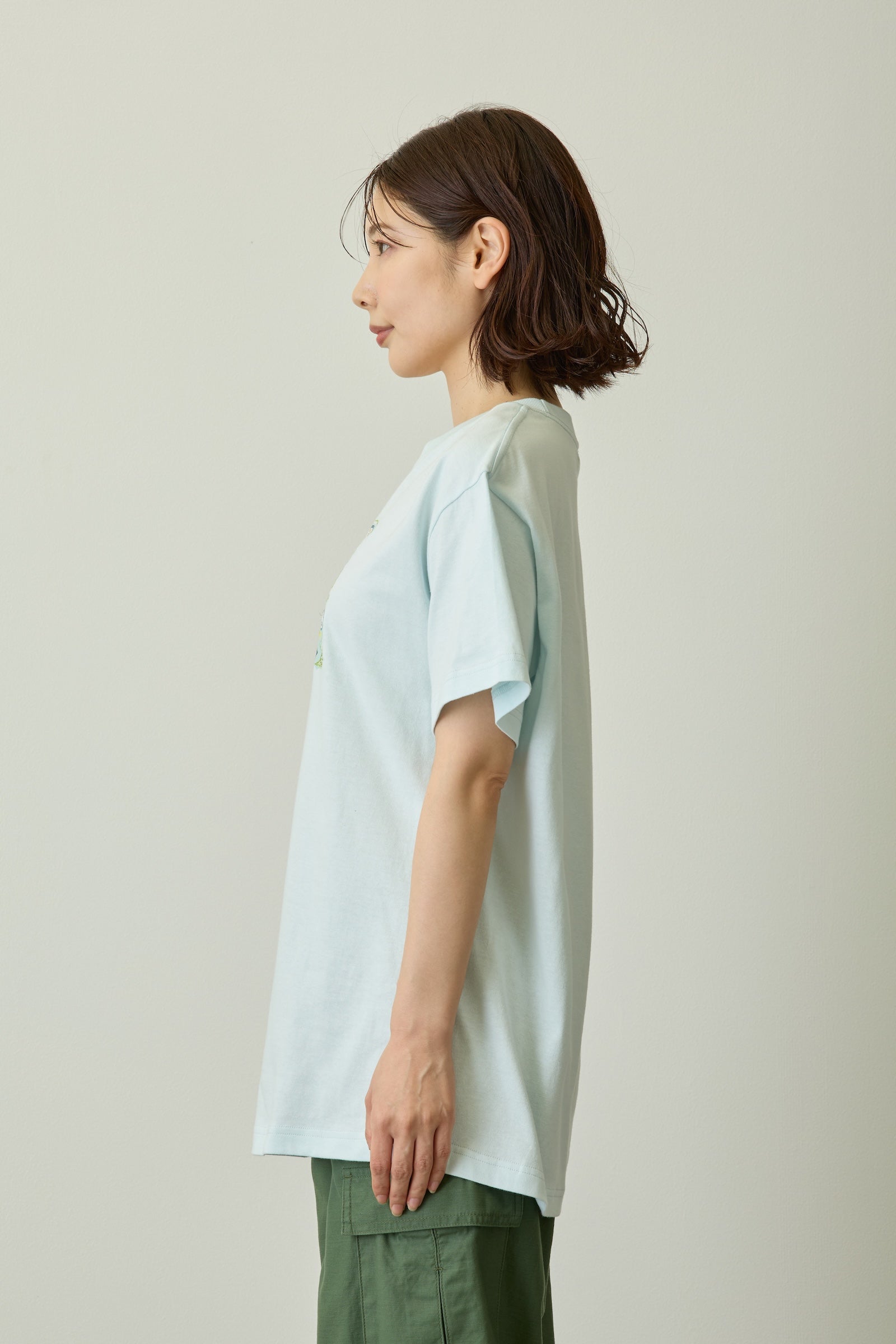 mofusand×日比谷花壇 Tシャツ ボタニカル ペールブルー