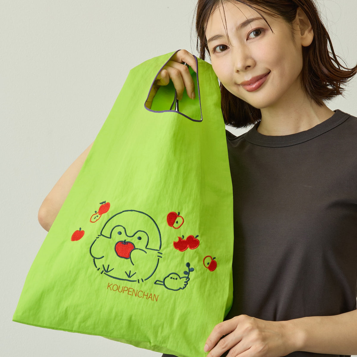 コウペンちゃん 刺繍エコバック りんご ライムのページ