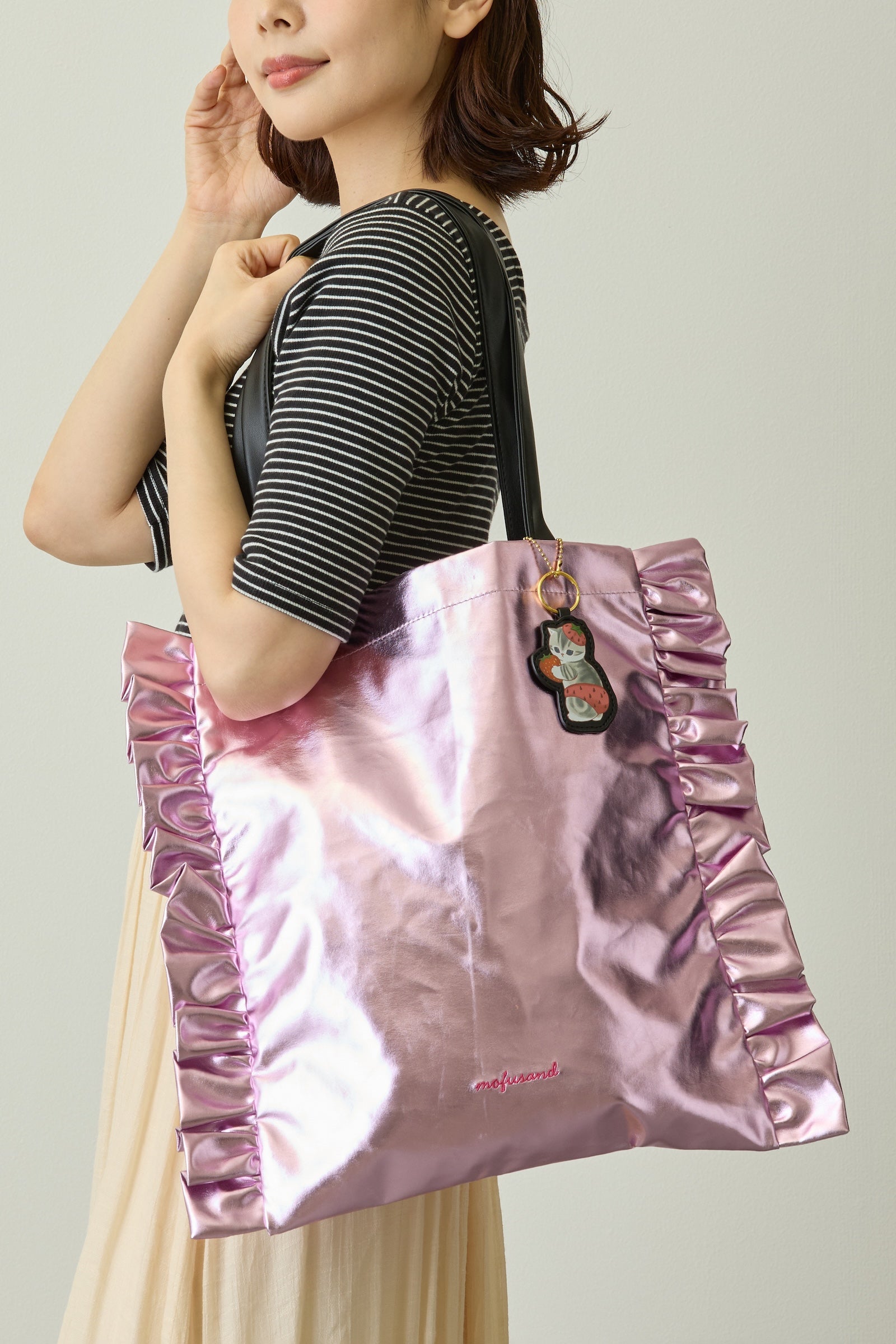 mofusand ラメトートバッグ いちごにゃん ピンク