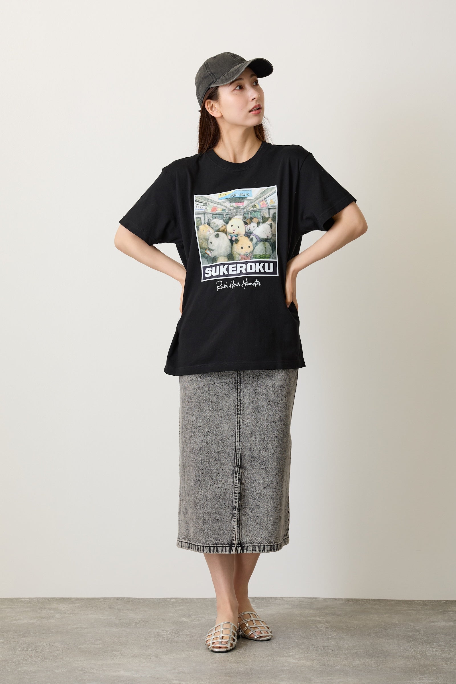 助六の日常 Tシャツ 満員電車のハムスター ブラック