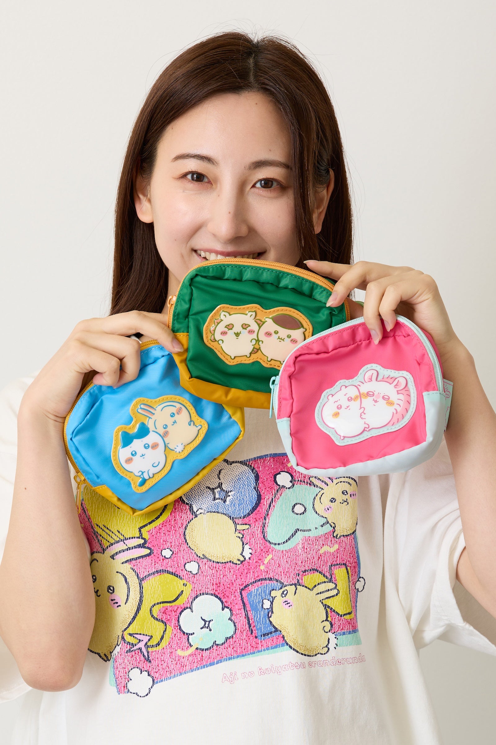 ちいかわ ぷっくりアップリケポーチ ちいかわ＆モモンガ ピンク ONE