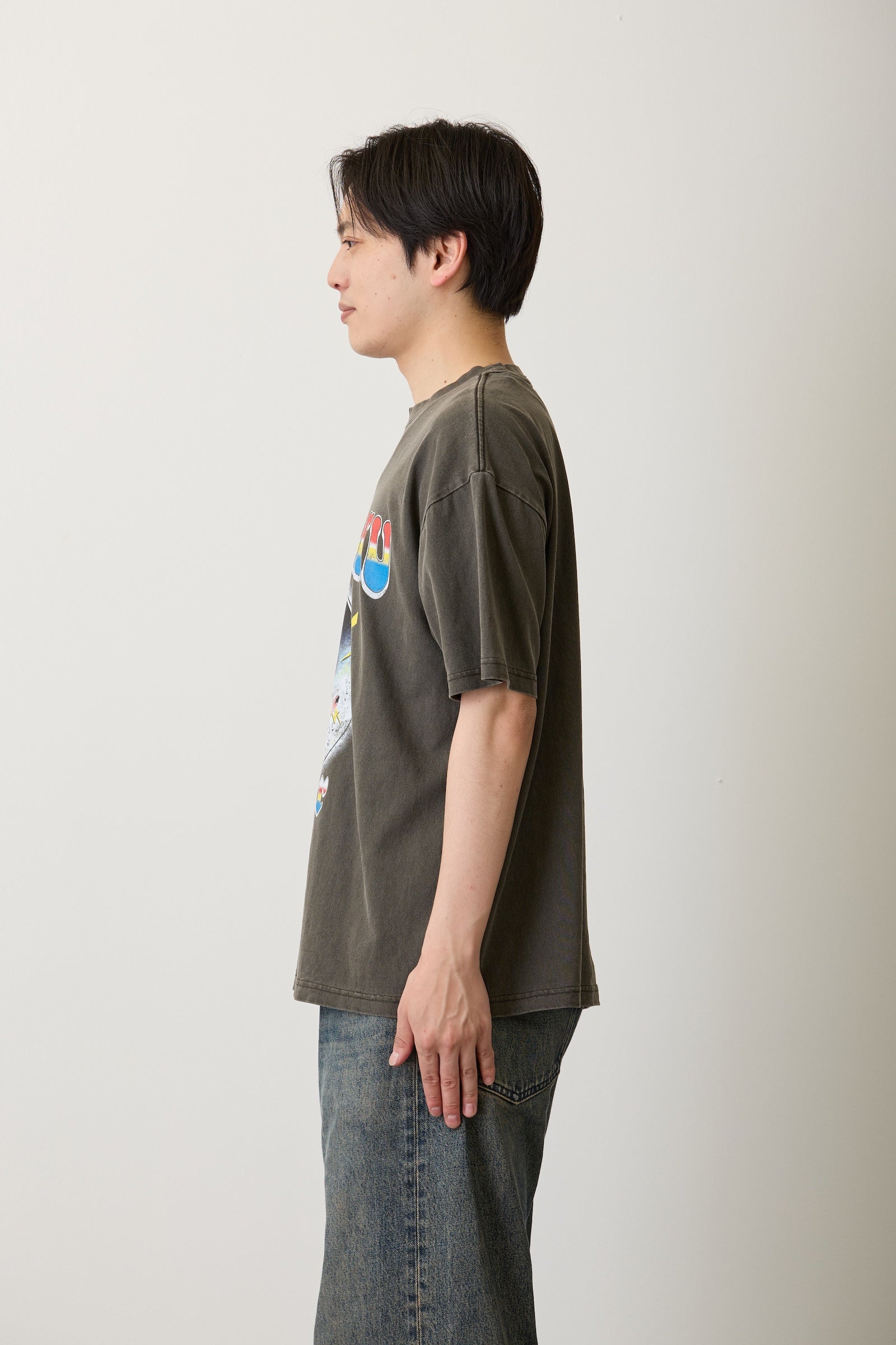 【7月中旬以降お届け】助六の日常 Tシャツ ロックな助六 スミ