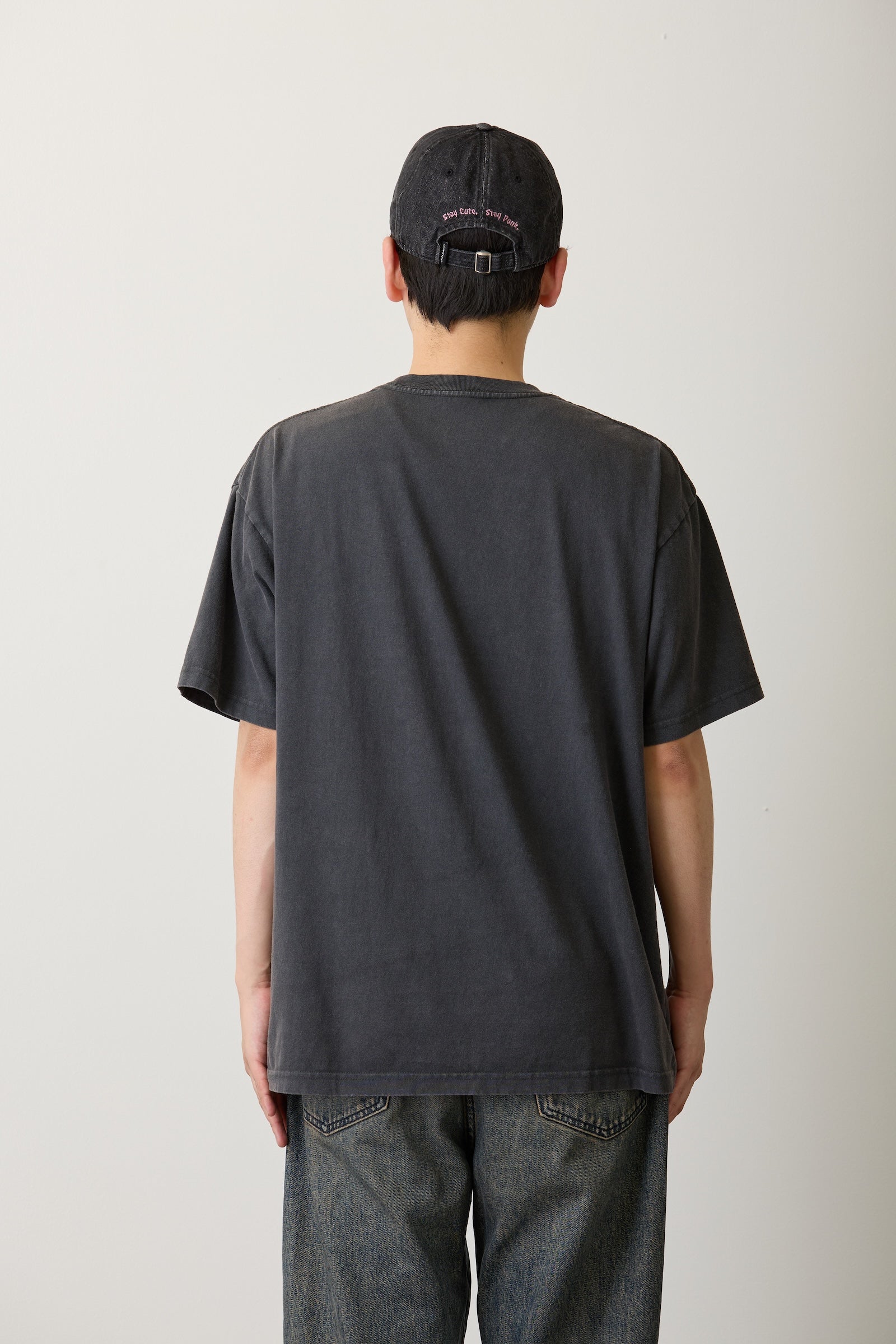 【7月中旬以降お届け】ちいかわ Tシャツ STAY COOL スミ
