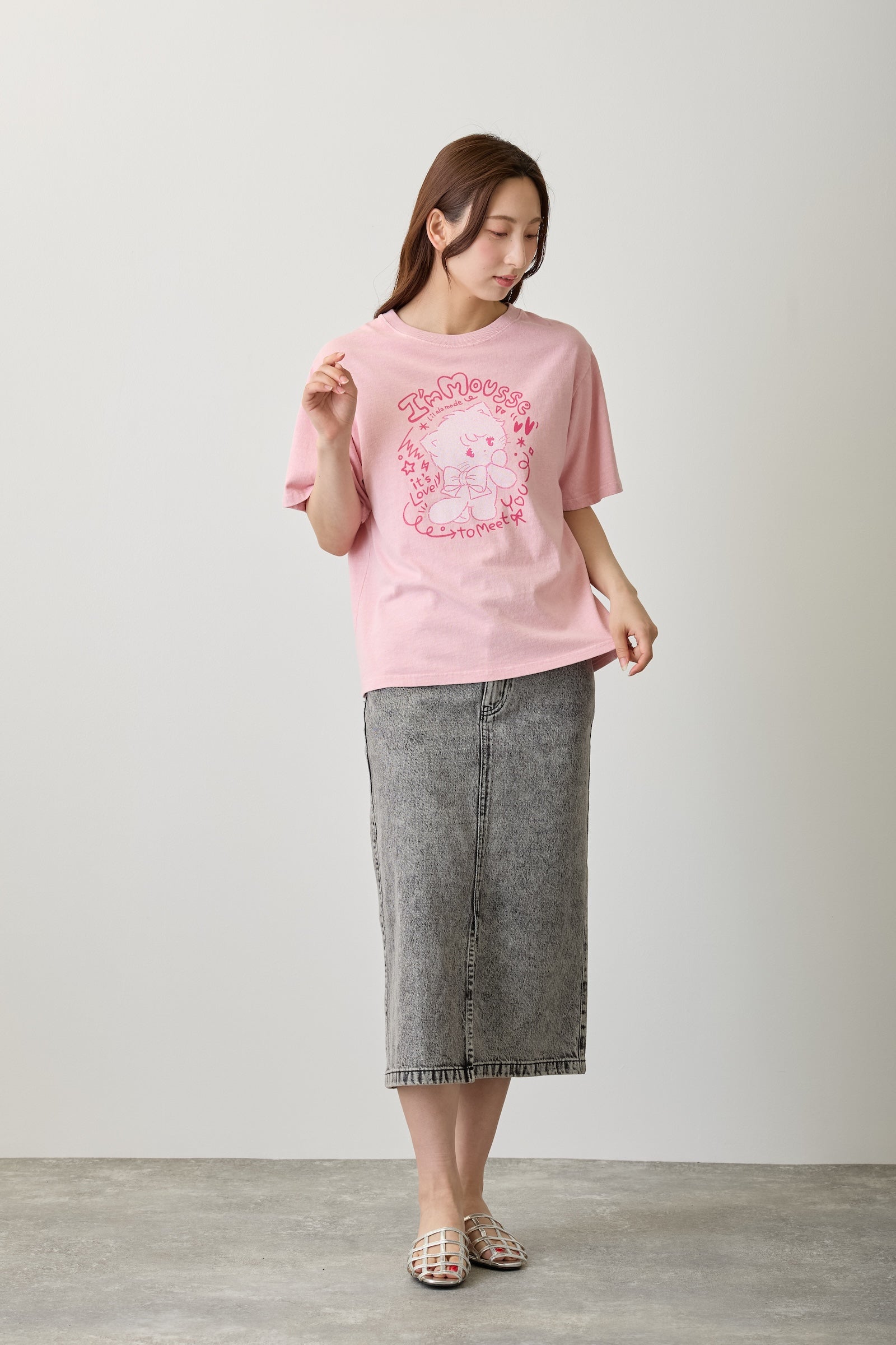 【7月中旬以降お届け】Lil alaode Tシャツ I'm MOUSSE ピンク