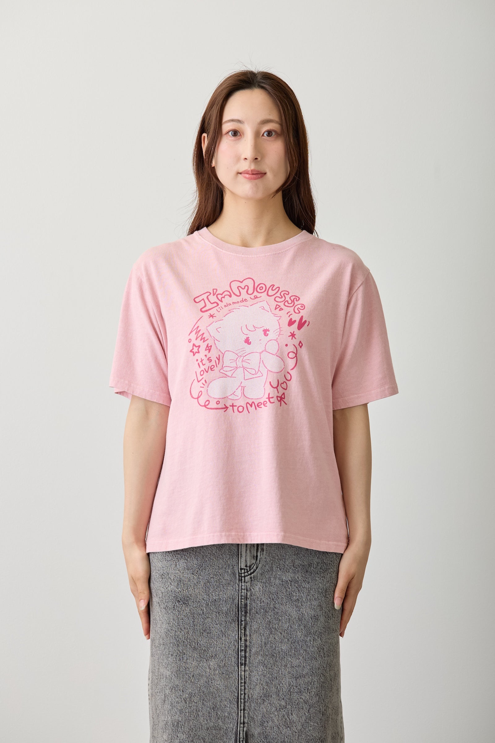 【7月中旬以降お届け】Lil alaode Tシャツ I'm MOUSSE ピンク