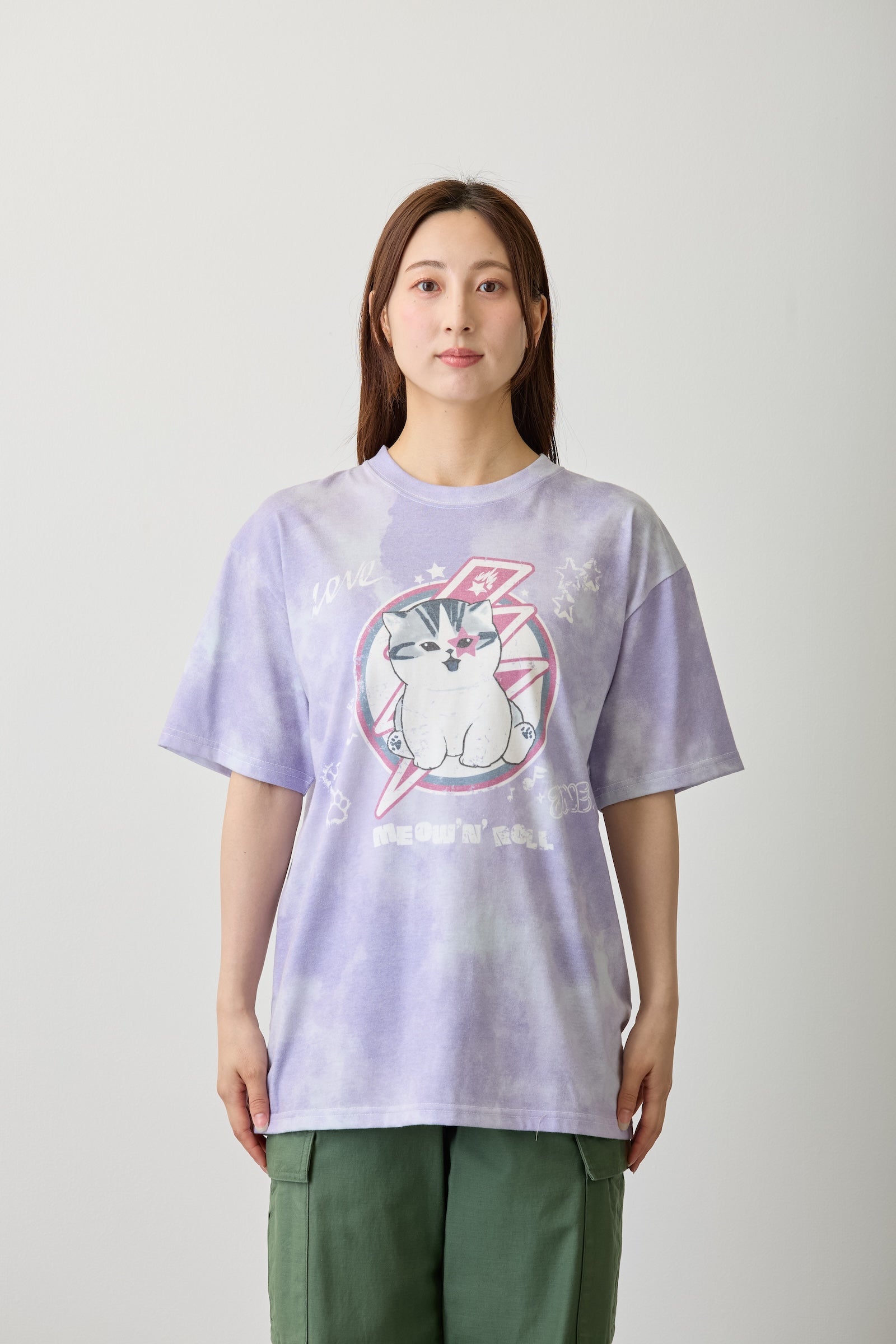 【7月中旬以降お届け】mofusand  Tシャツ MEOW’N’ROLL パープル