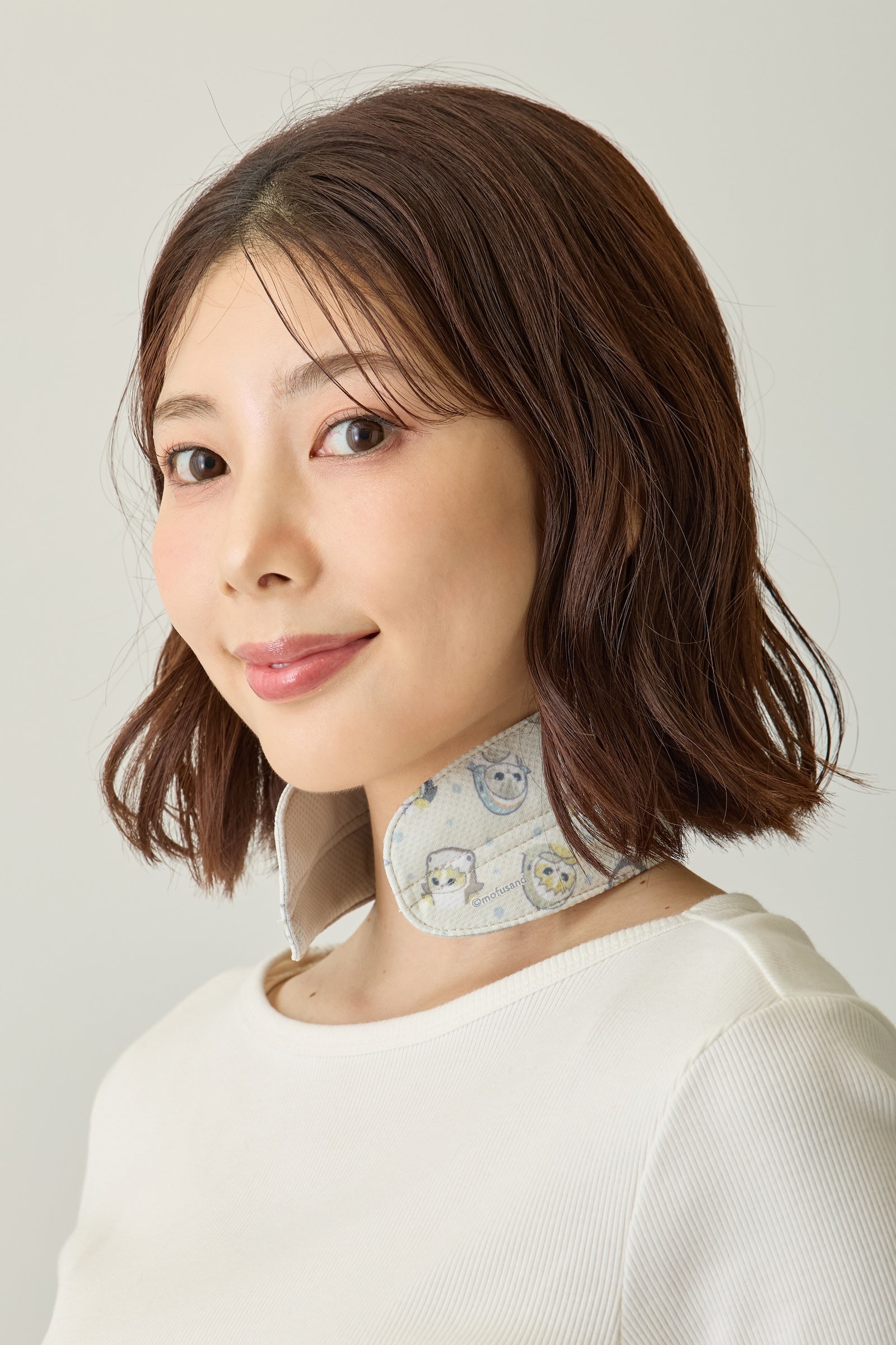 mofusand ネッククーラー サメにゃんだらけ ナチュラル ONE