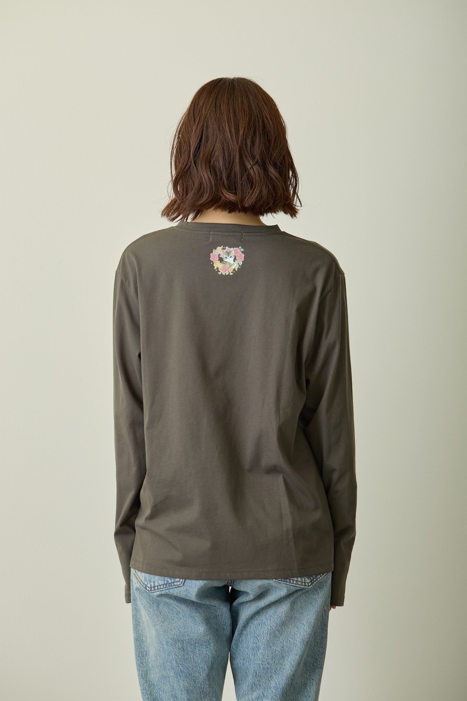 mofusand×日比谷花壇 長袖Tシャツ バラ柄 スミクロ