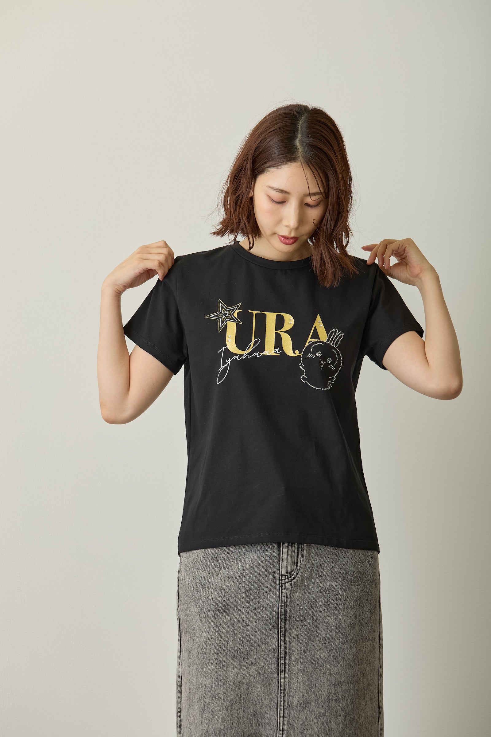 ちいかわ 箔プリントTシャツ DECO(みんな) ホワイト