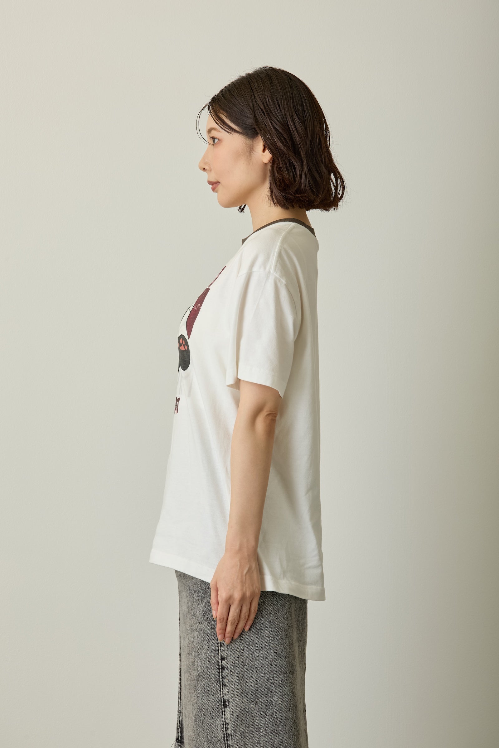 【先行販売】mofusand Tシャツ SCARY CAT ホワイト