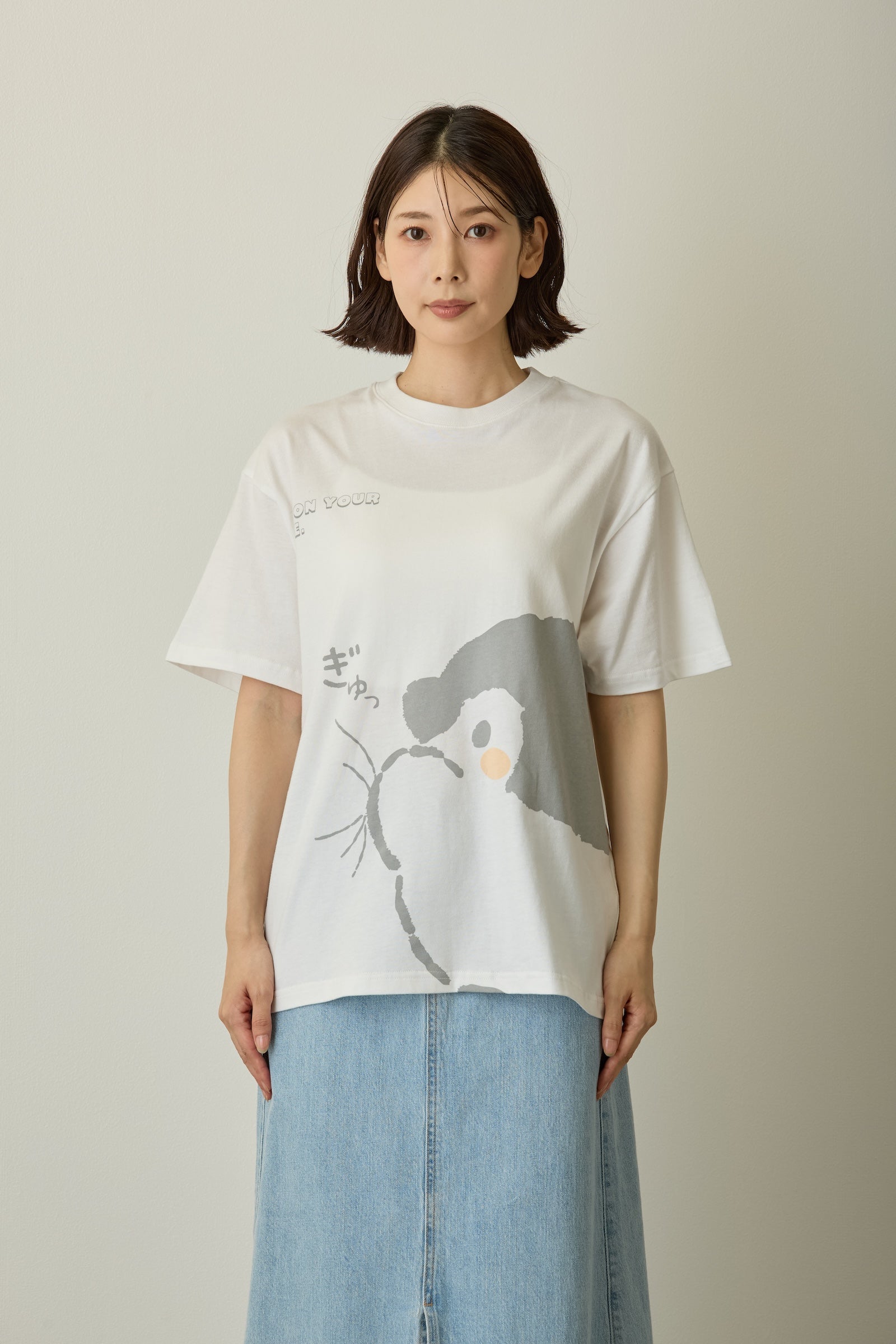 コウペンちゃん Tシャツ ぎゅっ ホワイト