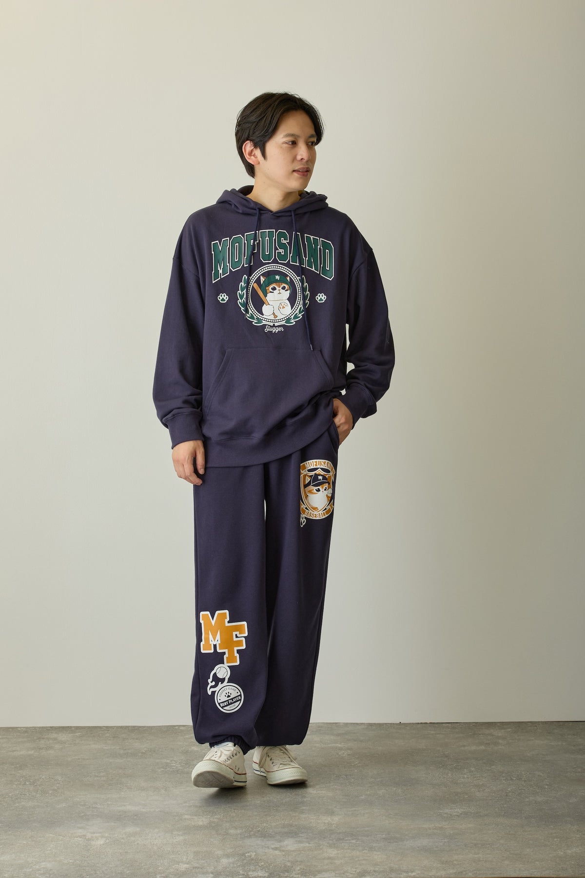 mofusand スウェットパンツ pitcher  ネイビー