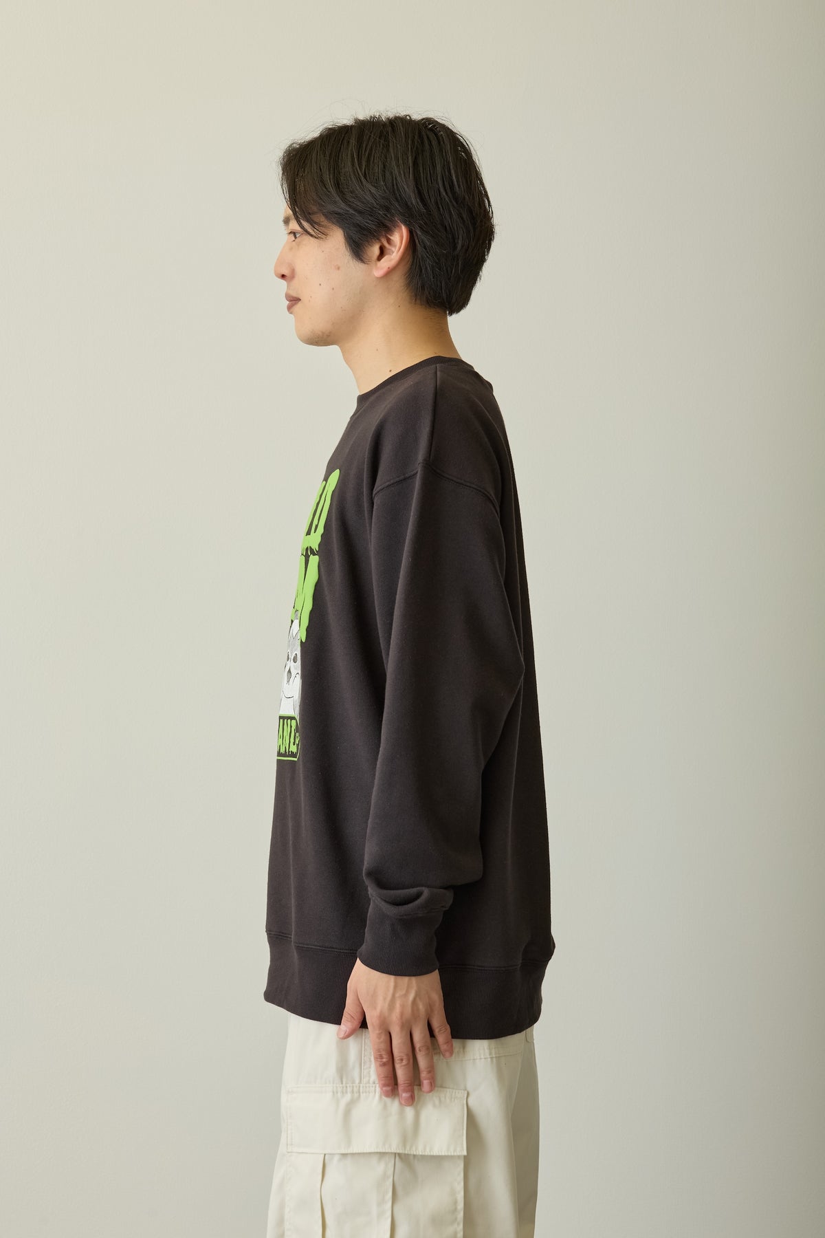 mofusand スウェットシャツ CAT WILD SCREAM ブラック