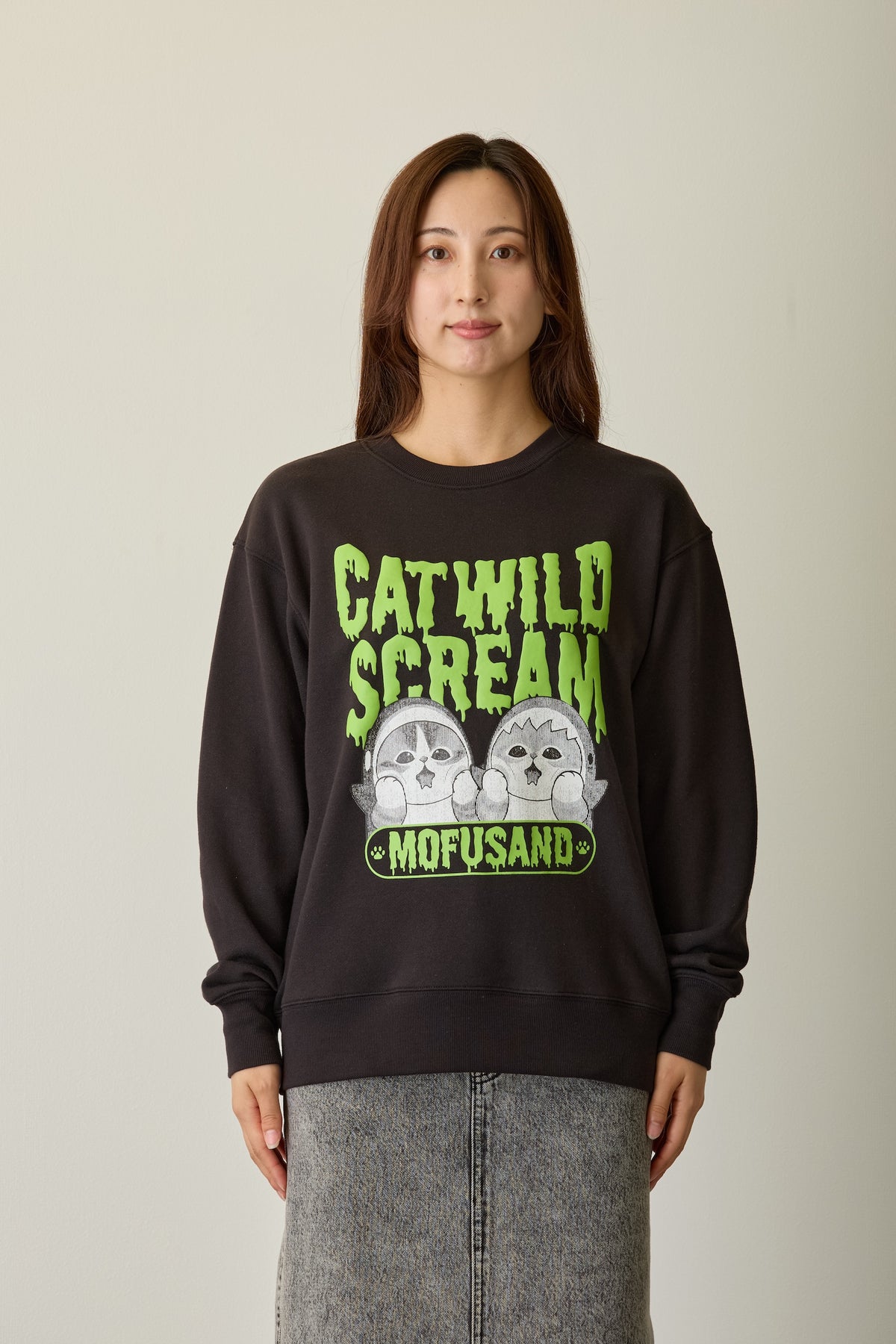 mofusand スウェットシャツ CAT WILD SCREAM ブラック