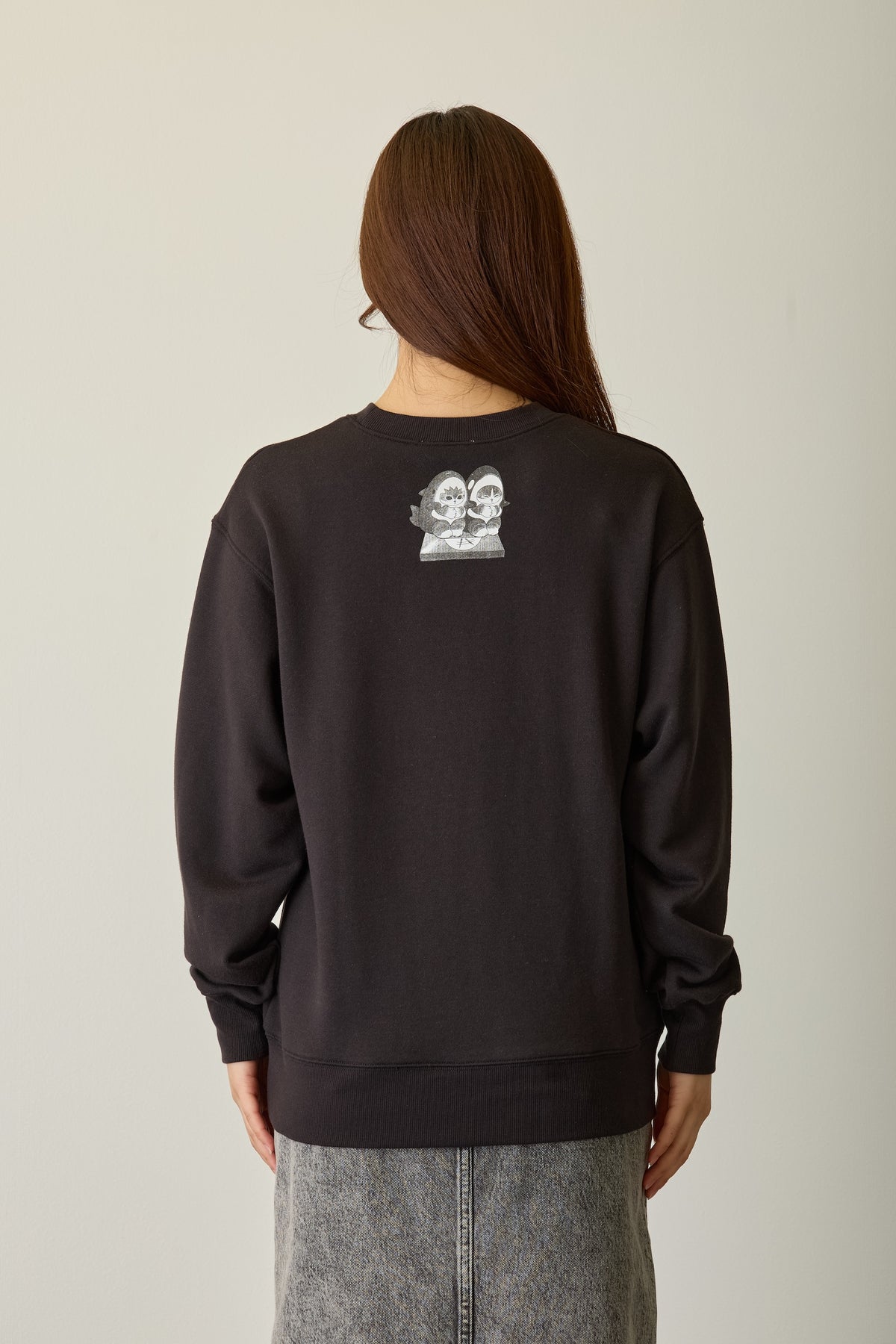 mofusand スウェットシャツ CAT WILD SCREAM ブラック